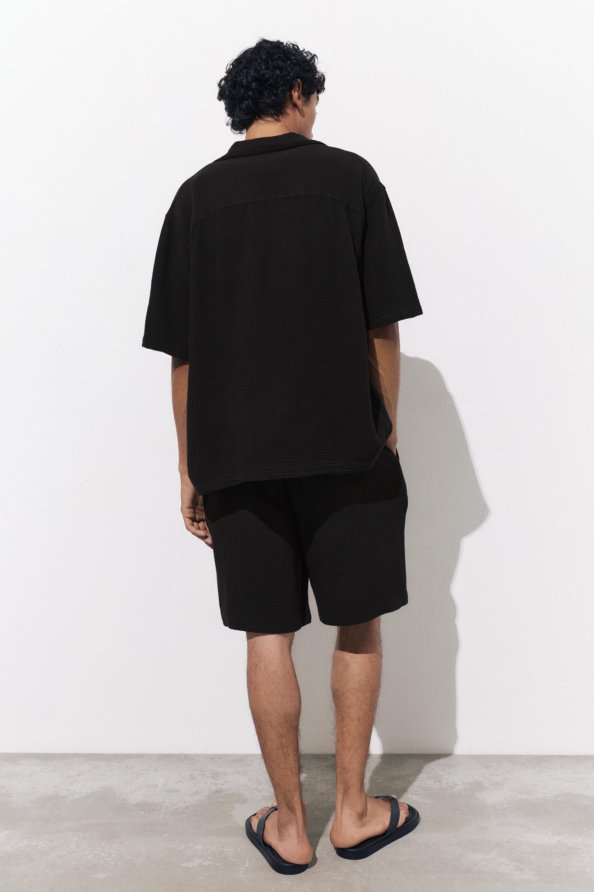 Short sleeve crepe shirt — Black
