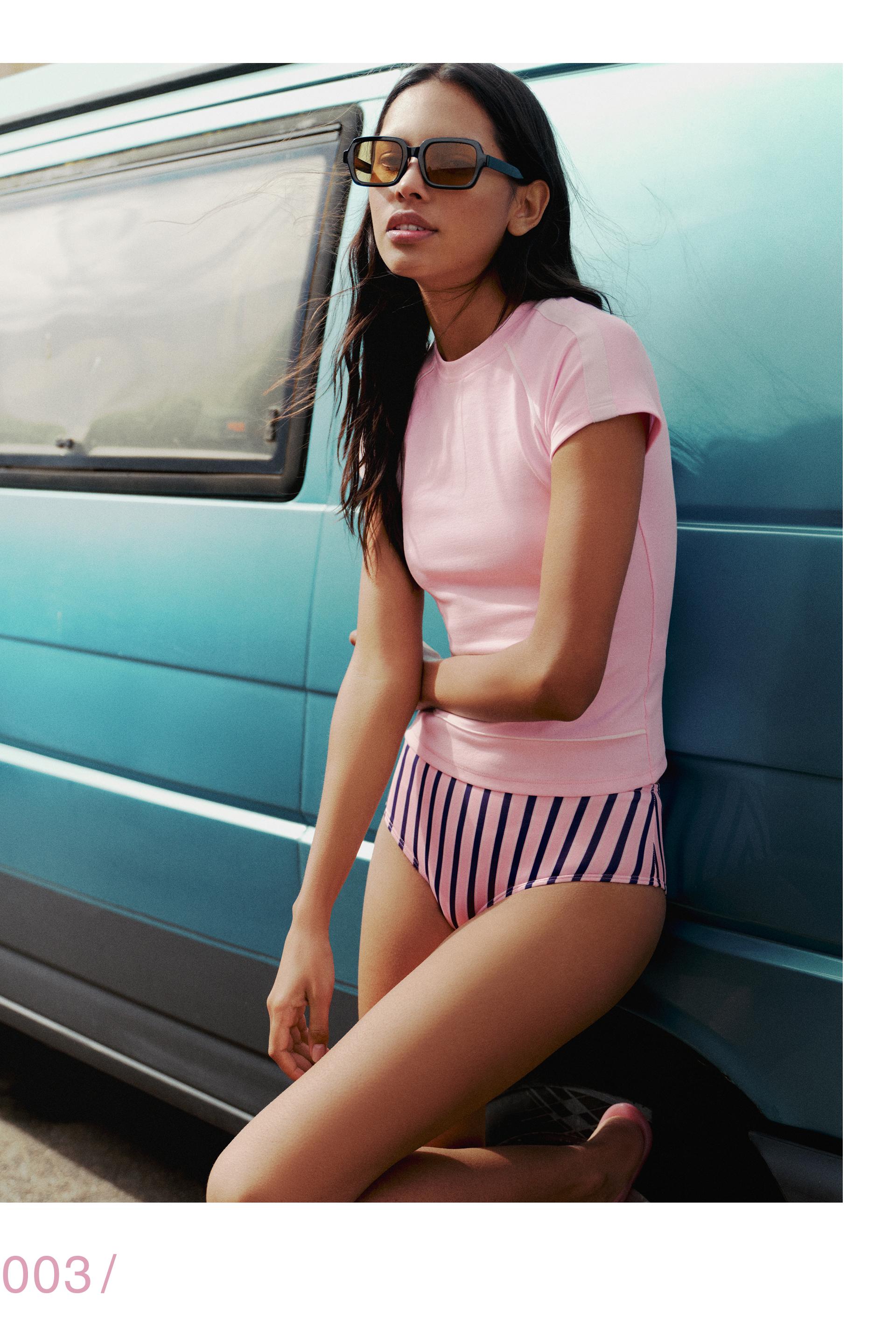 Short sleeve T-shirt with trims — Pink