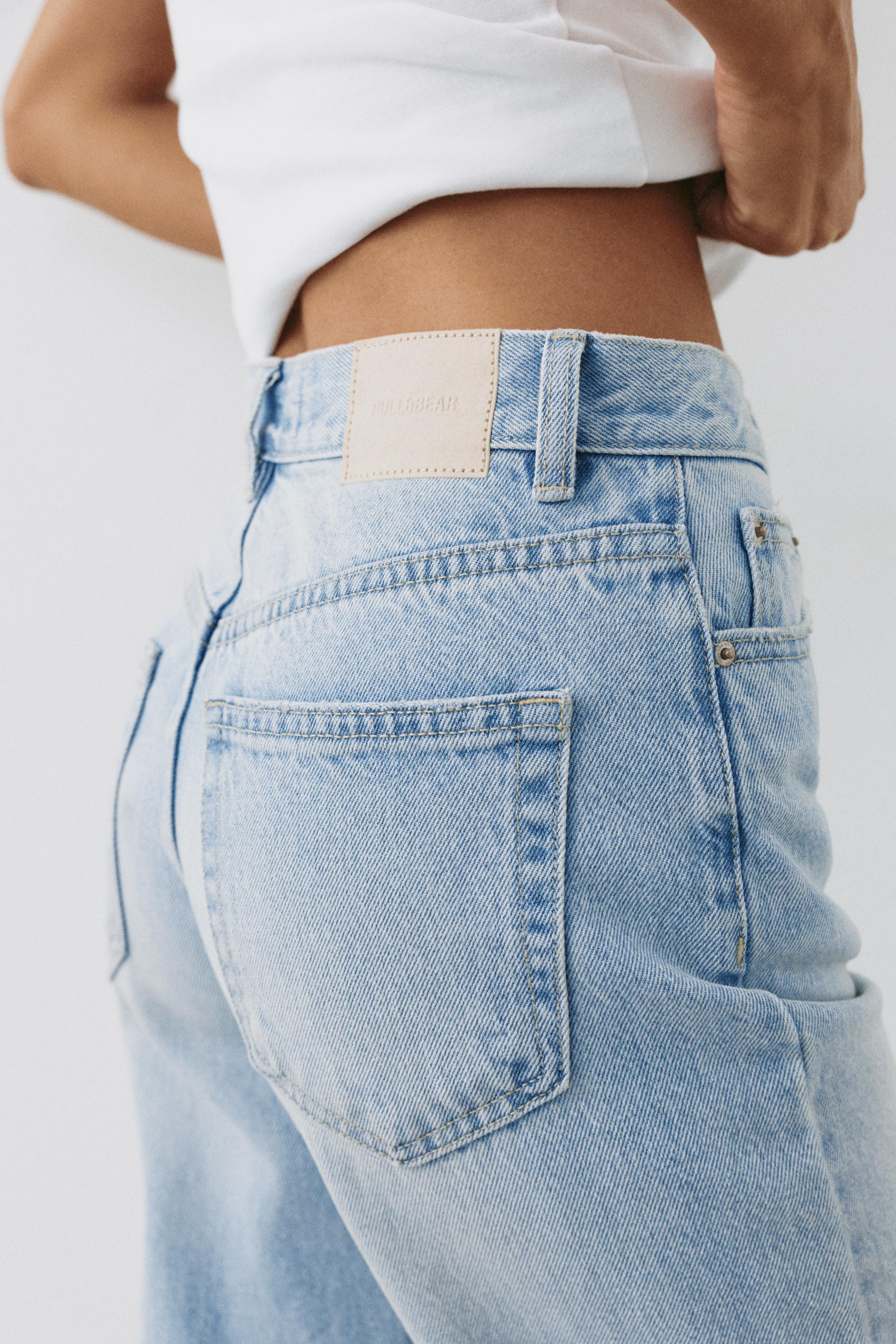 High-waist mom jeans — Faded blue