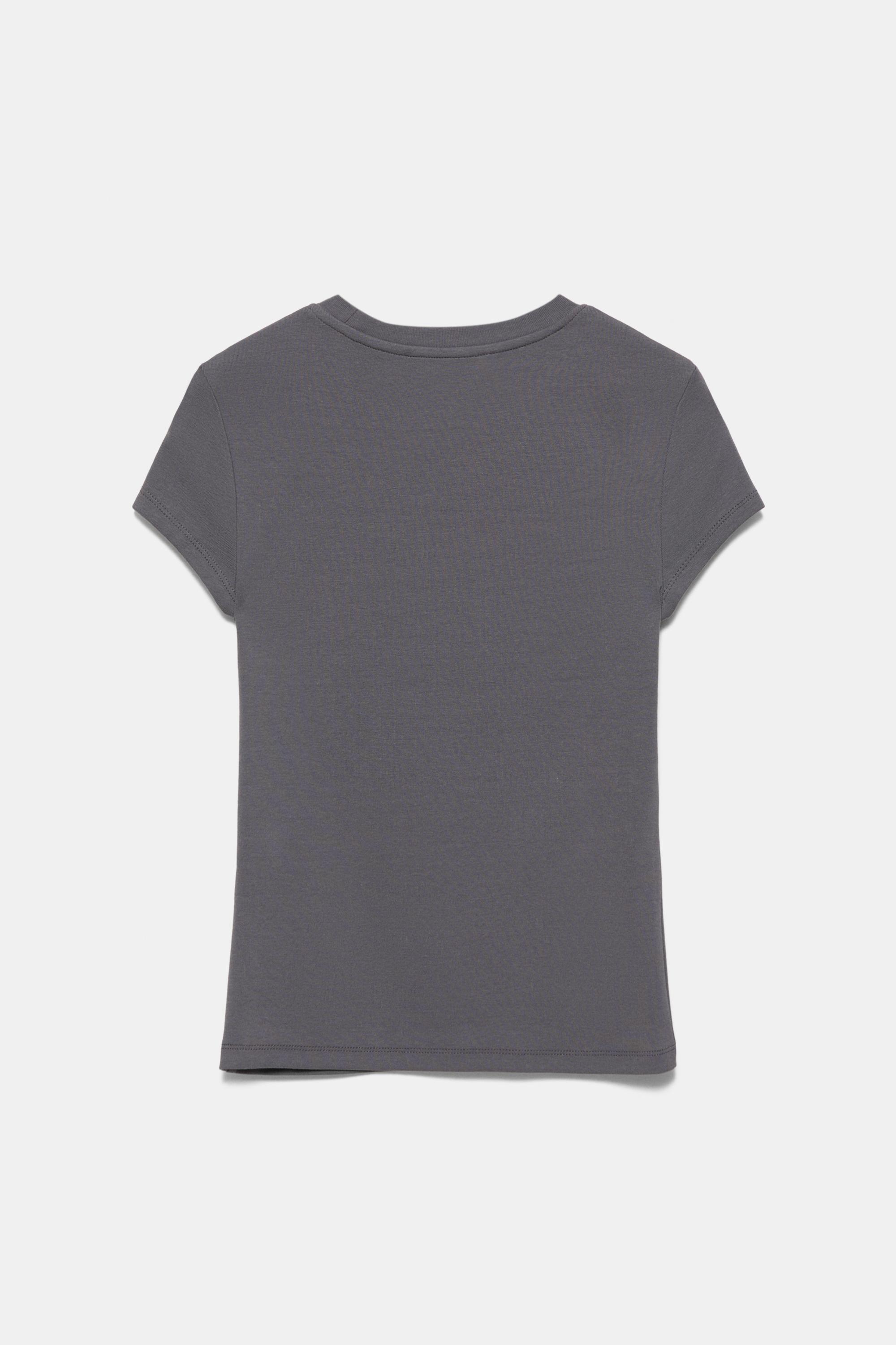 Slim fit tişört - Görsel 5