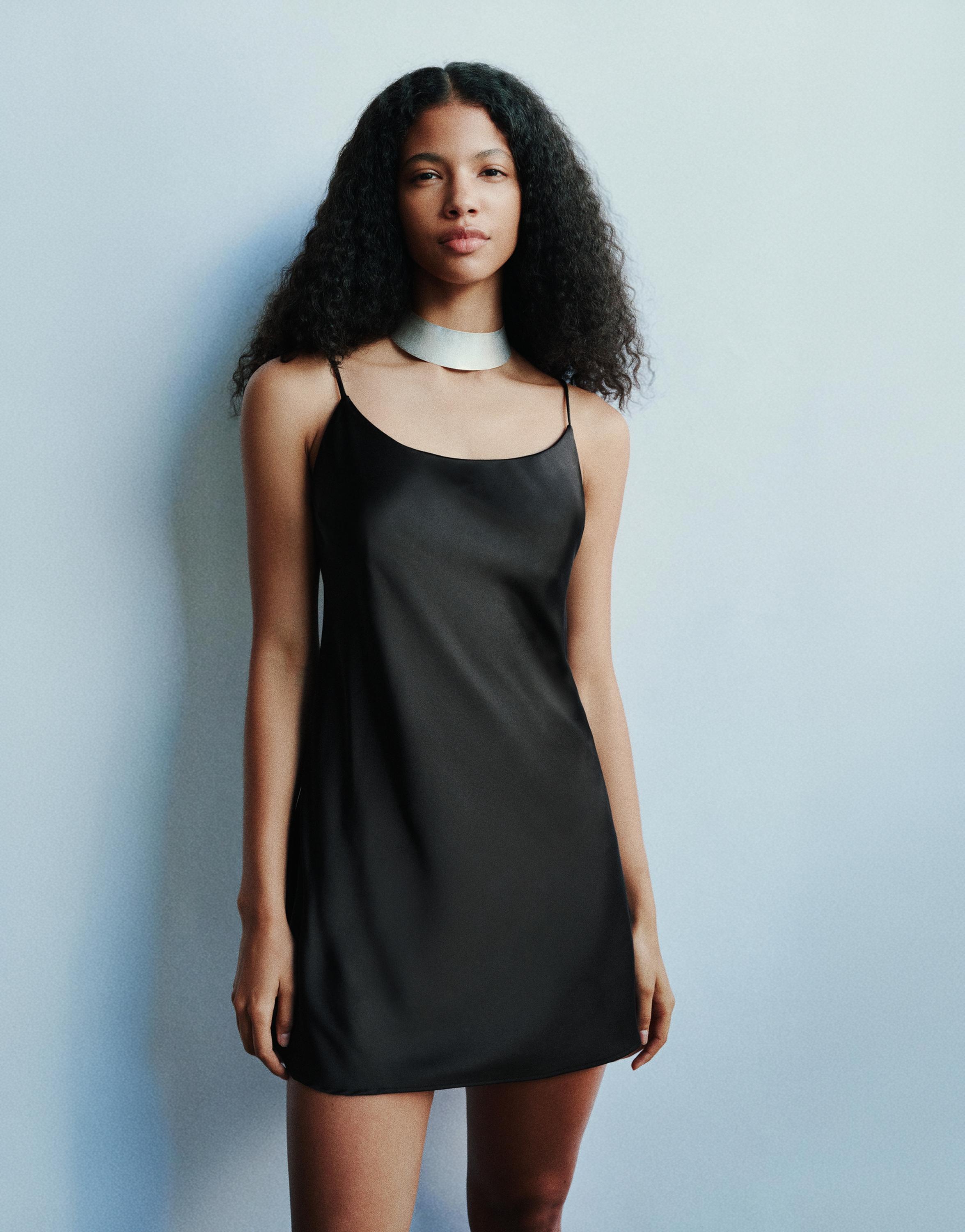 Short satin strappy dress — Black