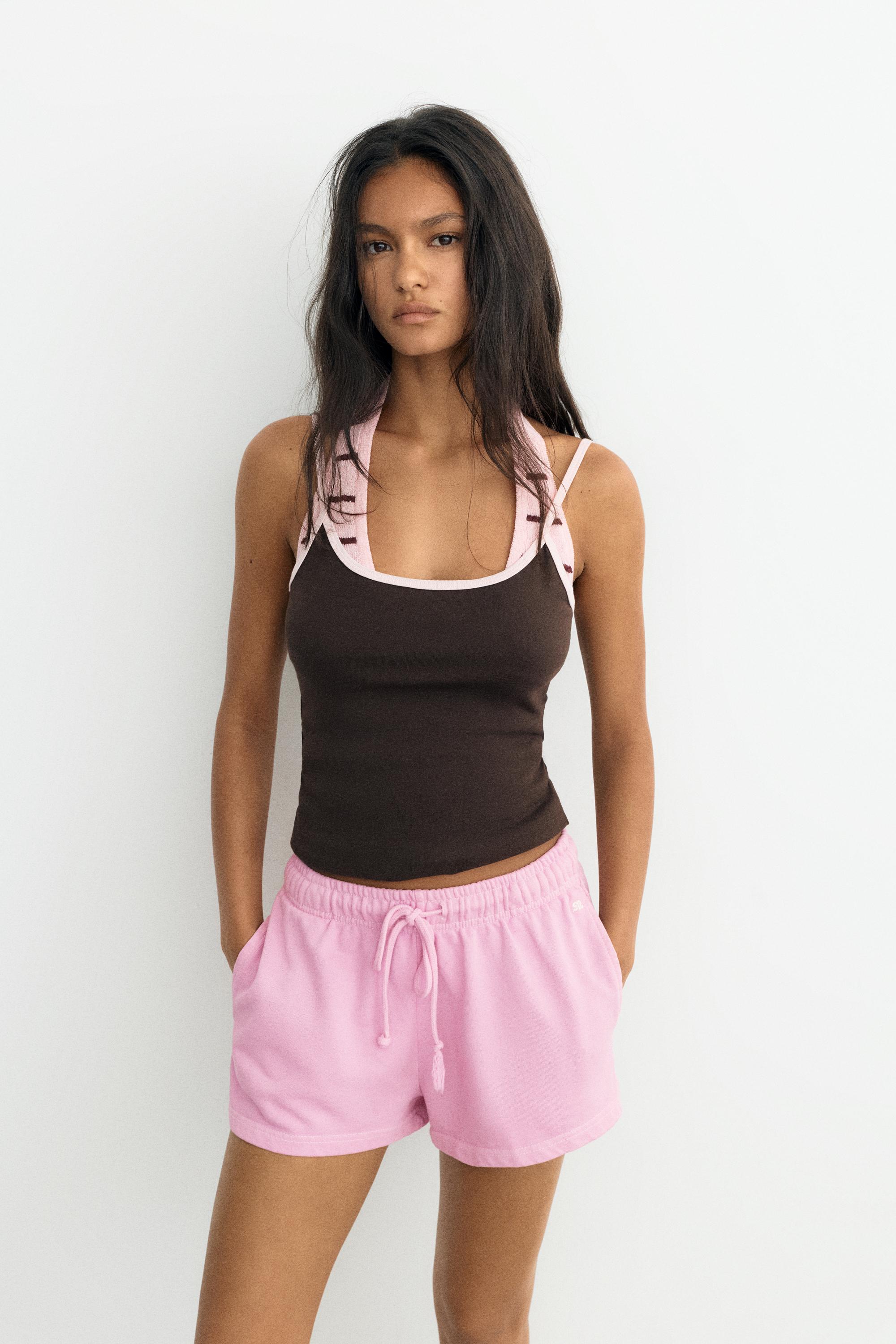 Sports shorts with elastic waist — Pink