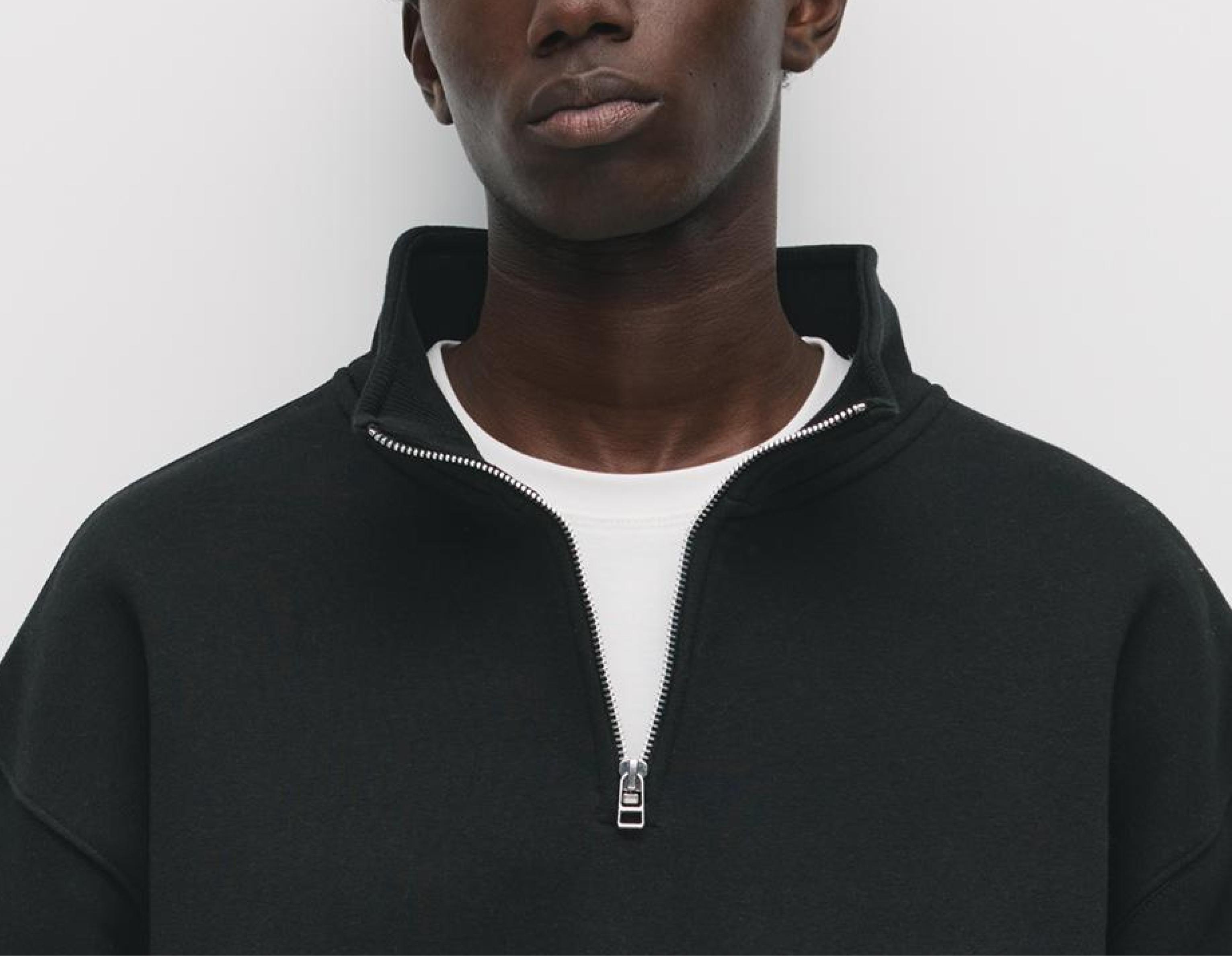 Basic quarter-zip sweatshirt — Black