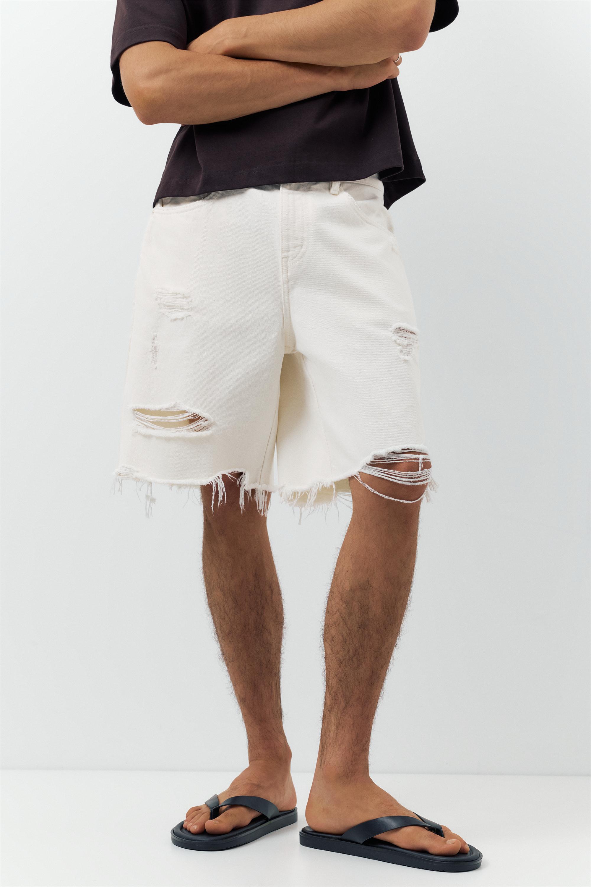 Straight-leg denim Bermuda shorts — Ecru