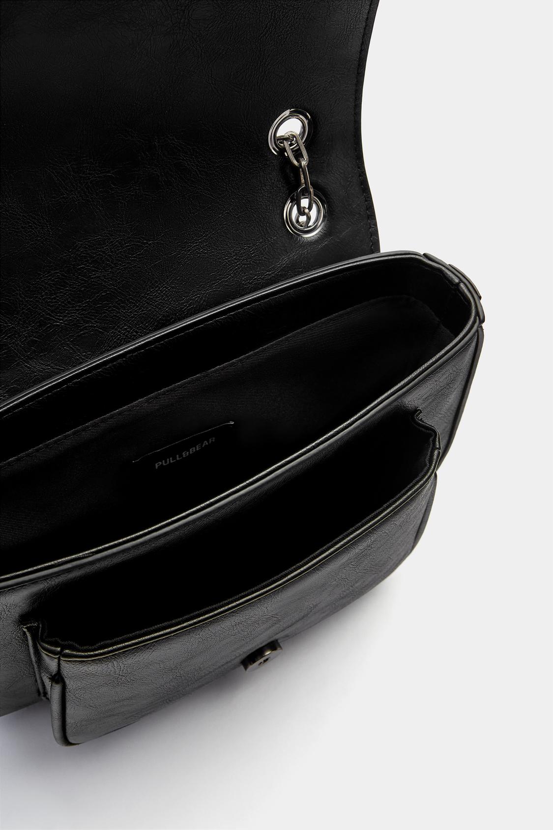 Crossbody bag with buckle - pull&bear