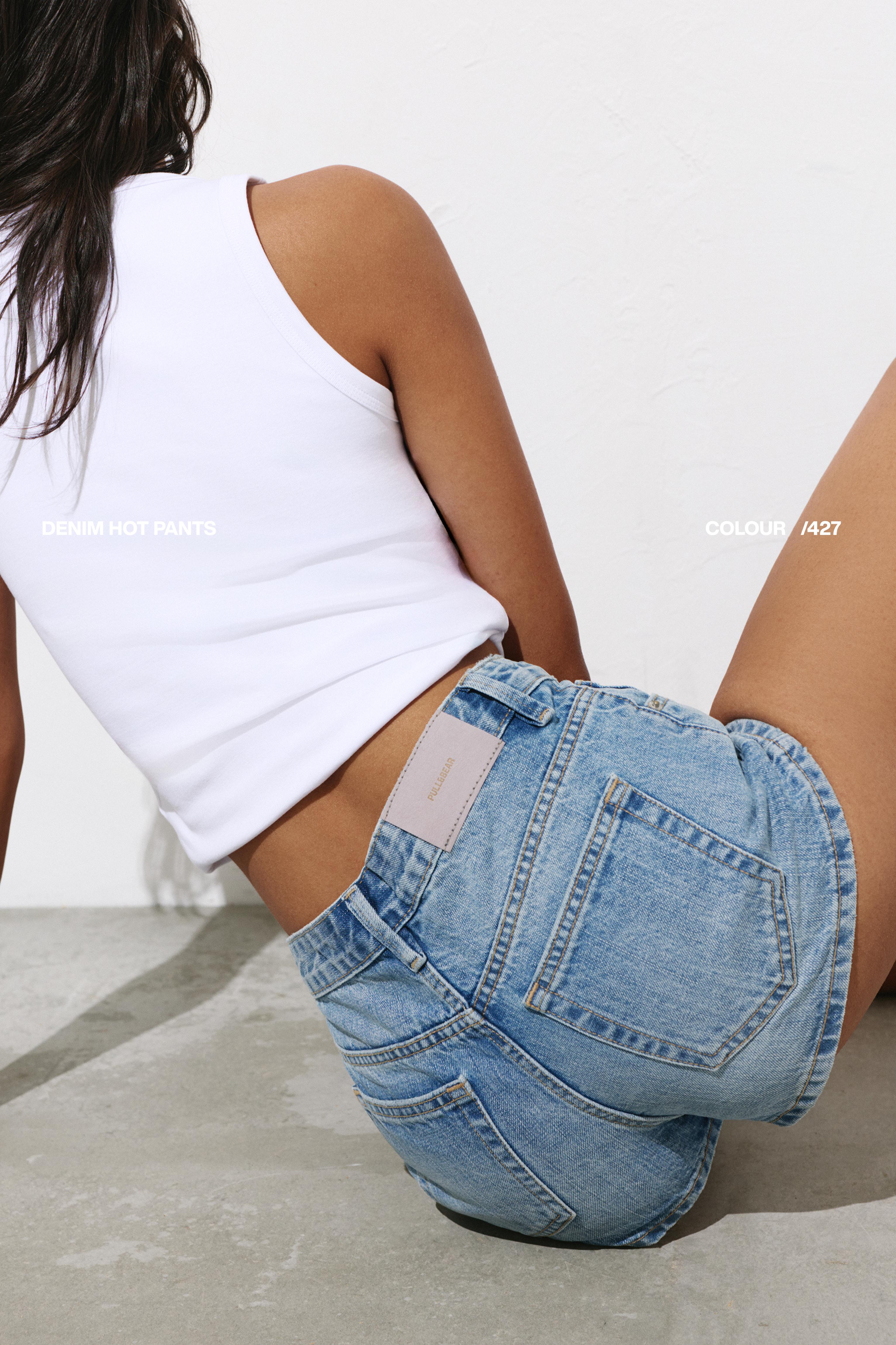 Low-rise denim mini shorts — Medium blue