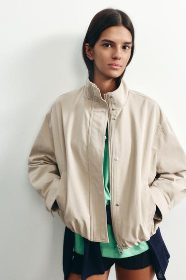 Oversize high-neck jacket — Sand 1