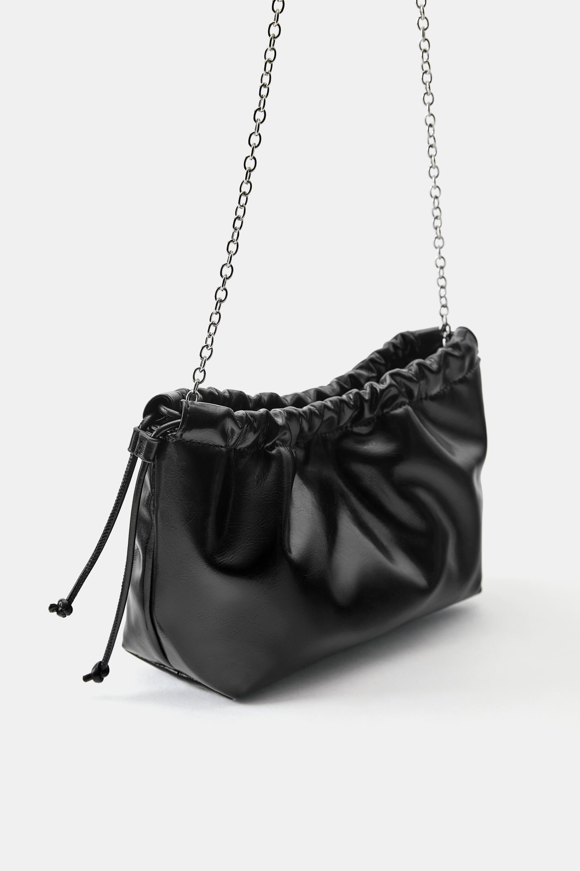 Bucket bag — Black