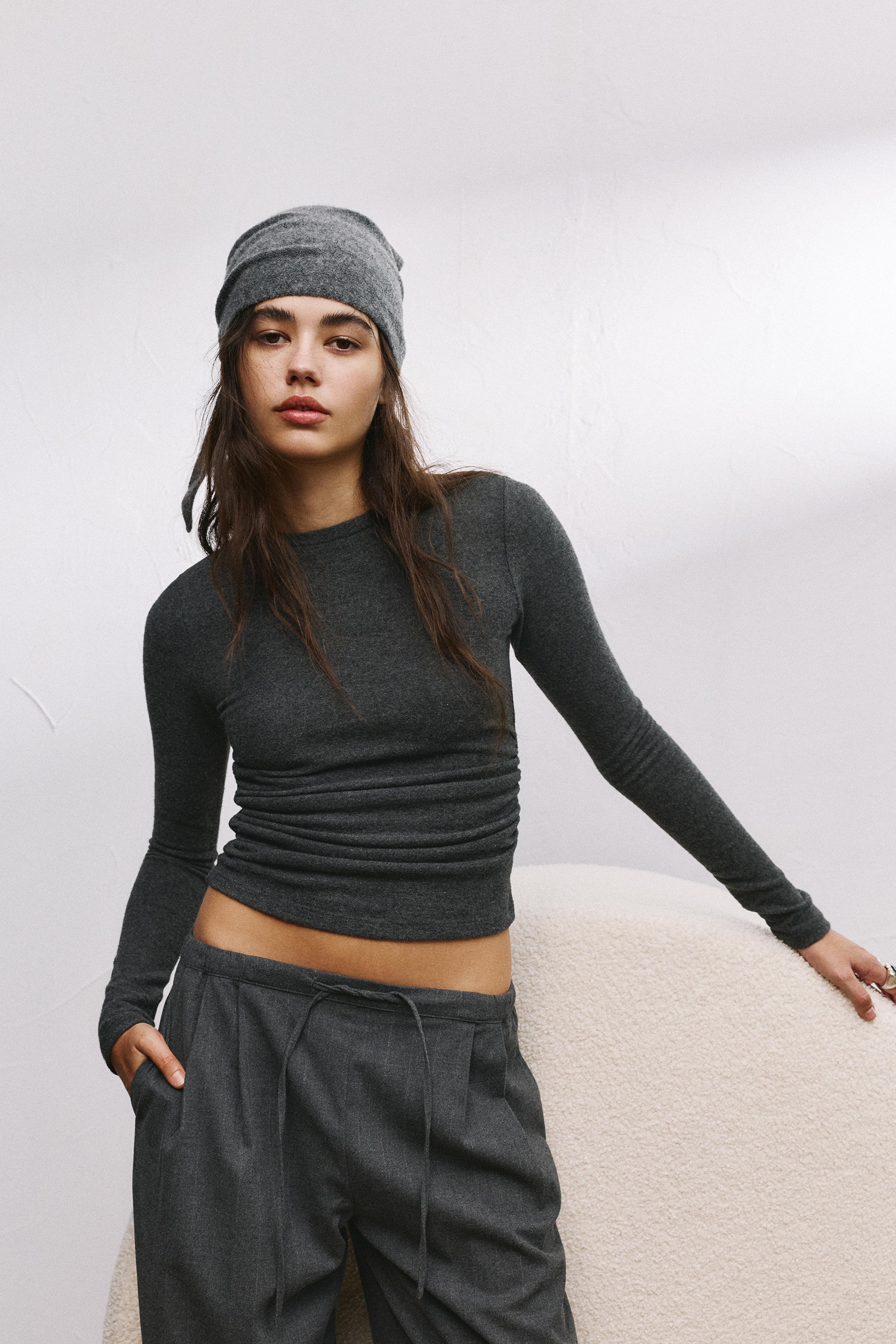 Soft-Touch-T-Shirt Mit Raffungen