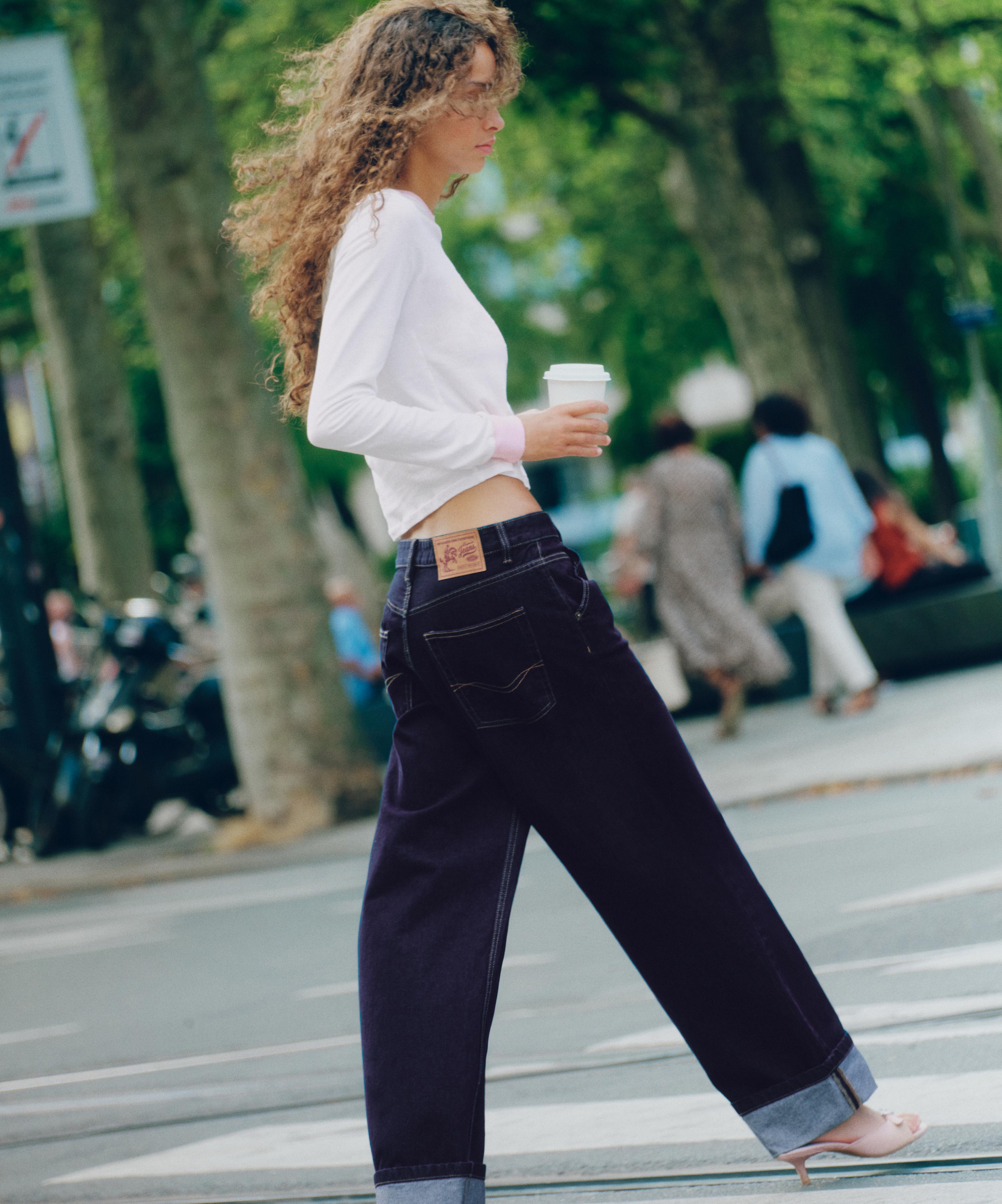 Turn-up hem jeans — Dark navy