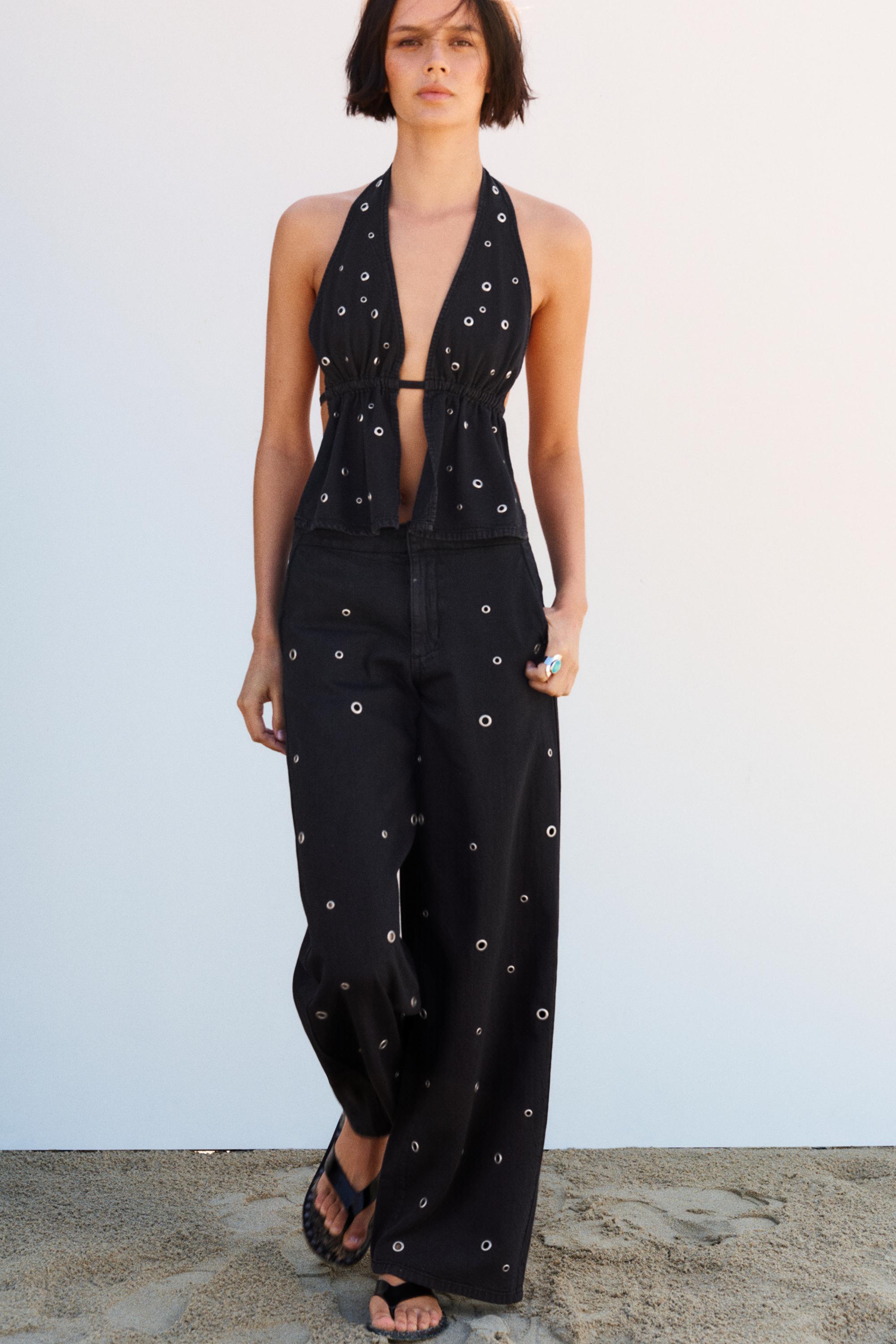 Straight-leg jeans with eyelets — Black