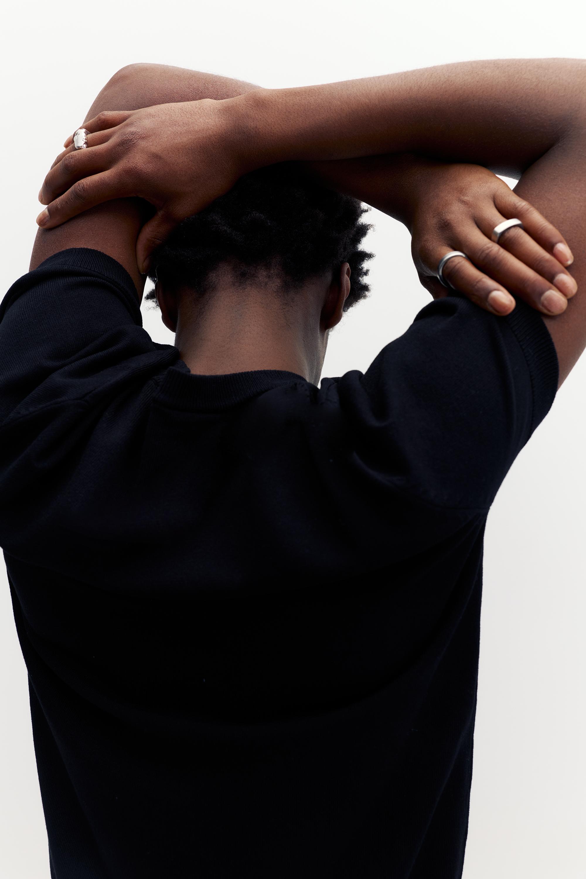 Short sleeve jumper — Black