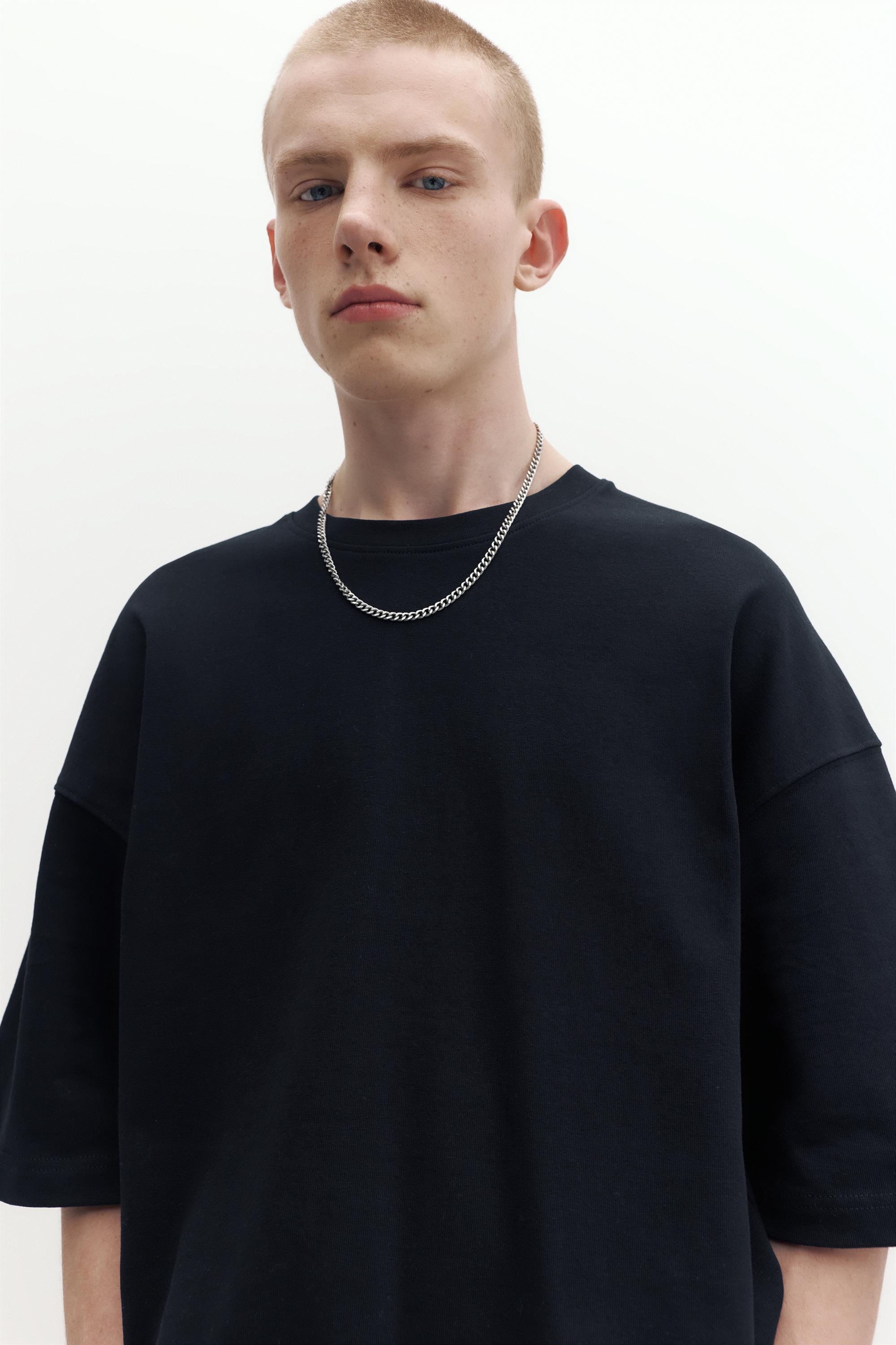 Loose fit T-shirt — Black