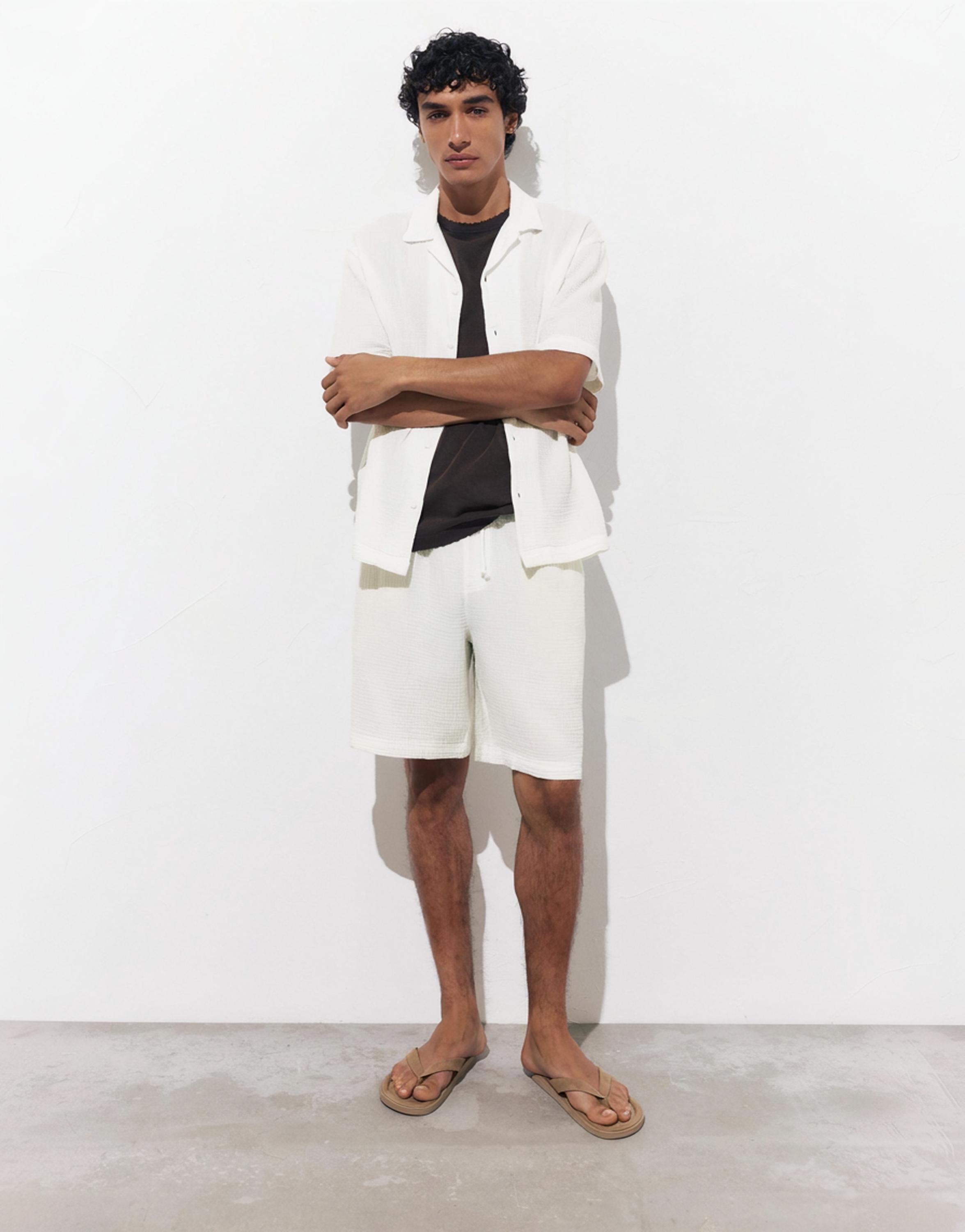 Bermuda sweat shorts — White