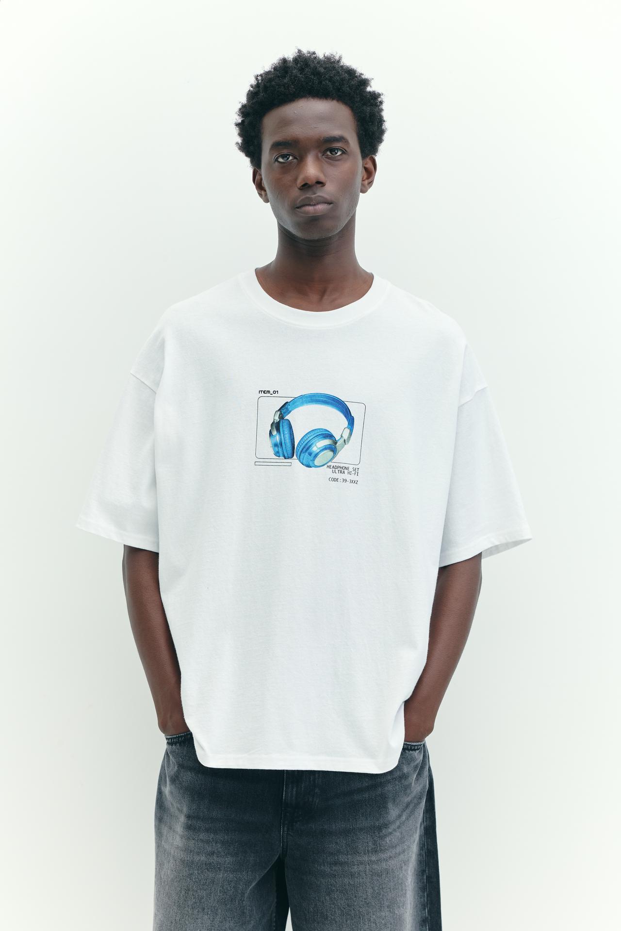 STWD T-shirt with headphones graphic — Off white