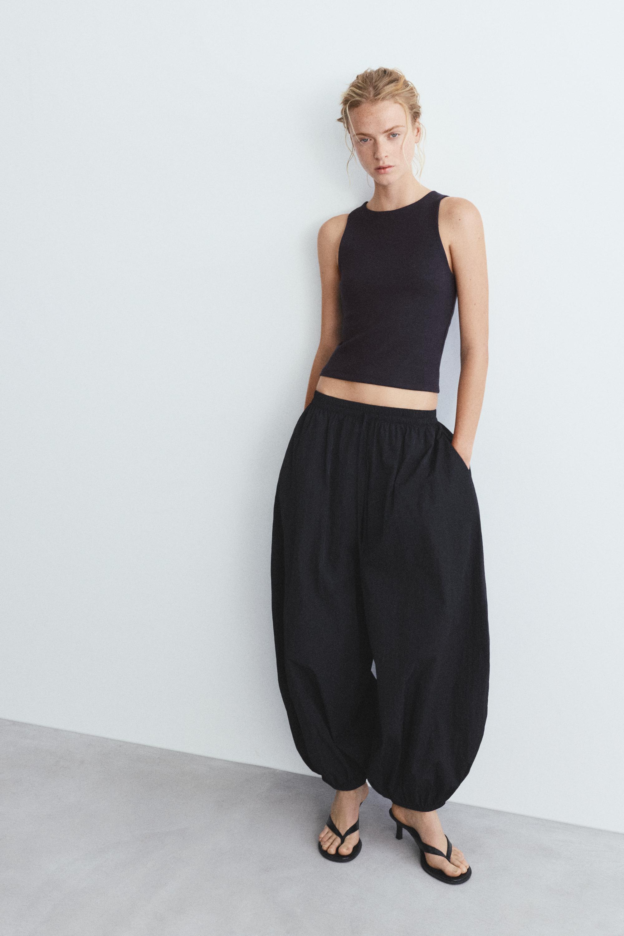 Soft-touch tank top — Black