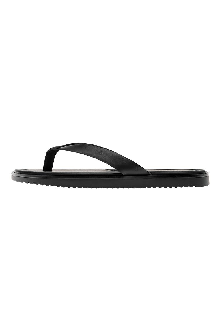 Flat sandals — Black