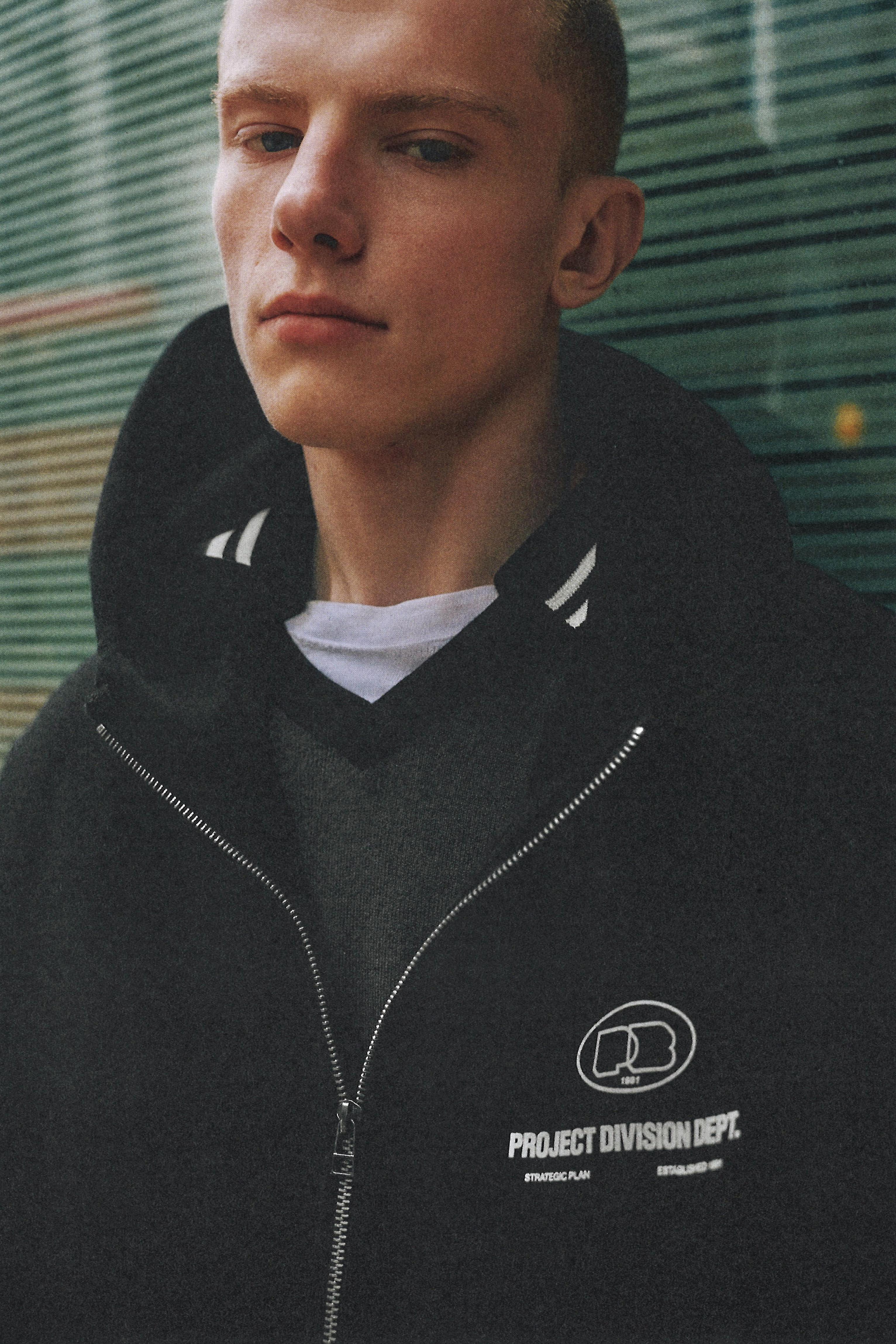 Fermuarlı kapüşonlu sweatshirt - Görsel 18