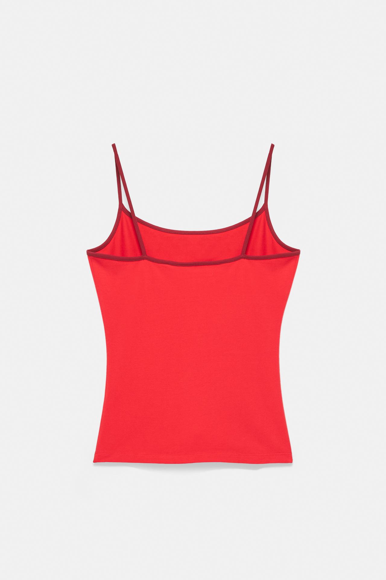 Strappy top with text — Red