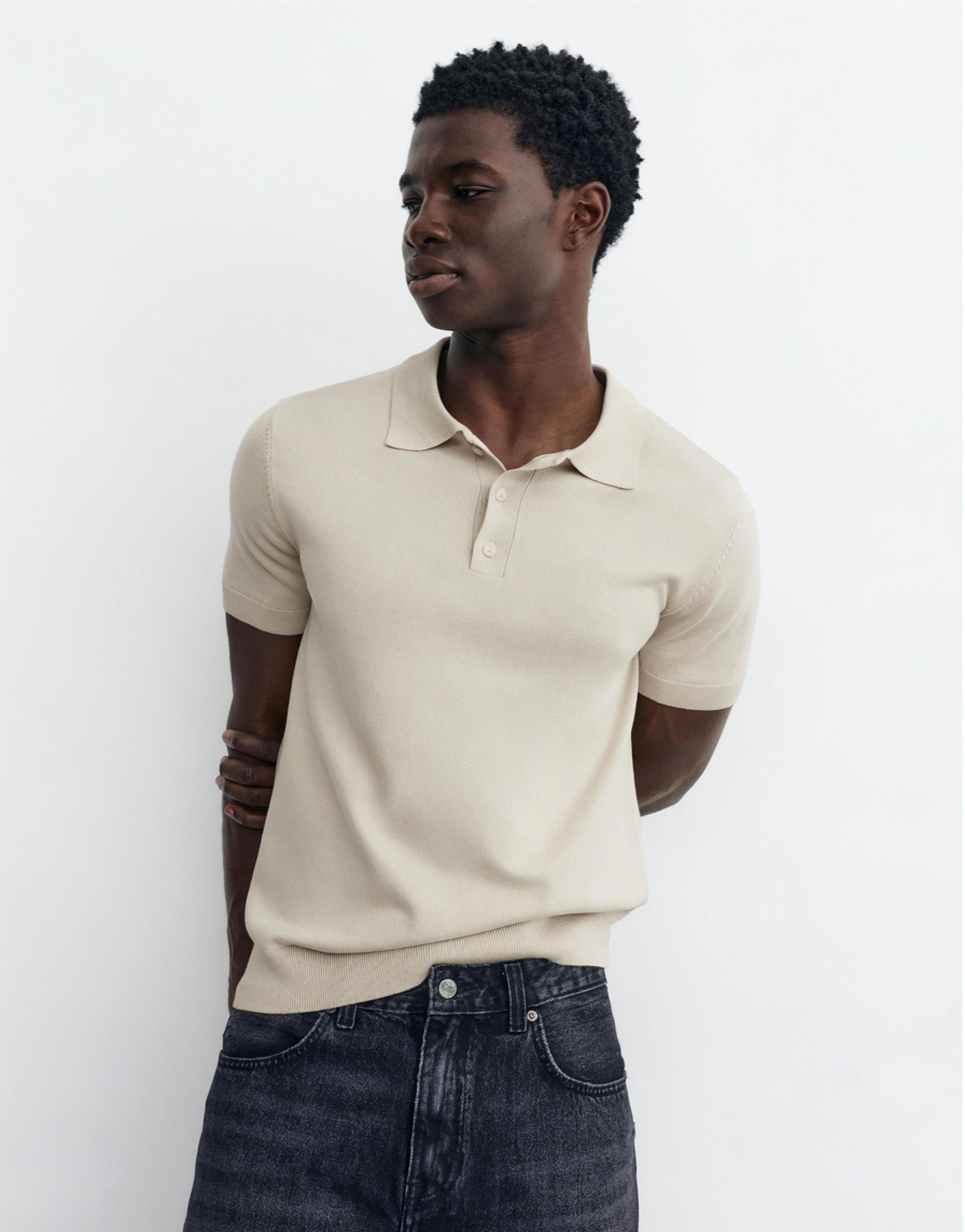 Short sleeve knit polo shirt — Sand