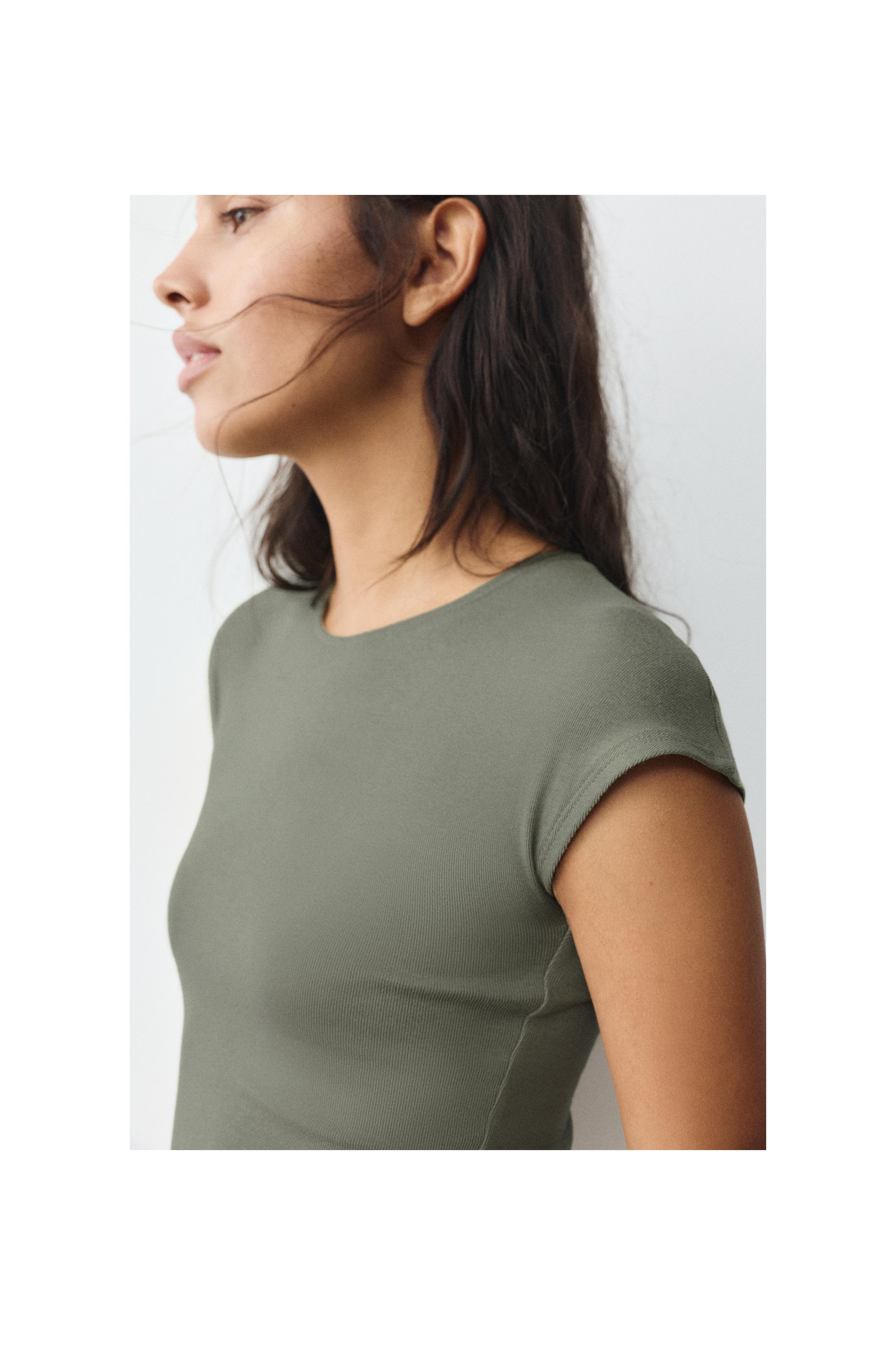 Fitted short sleeve T-shirt — Khaki