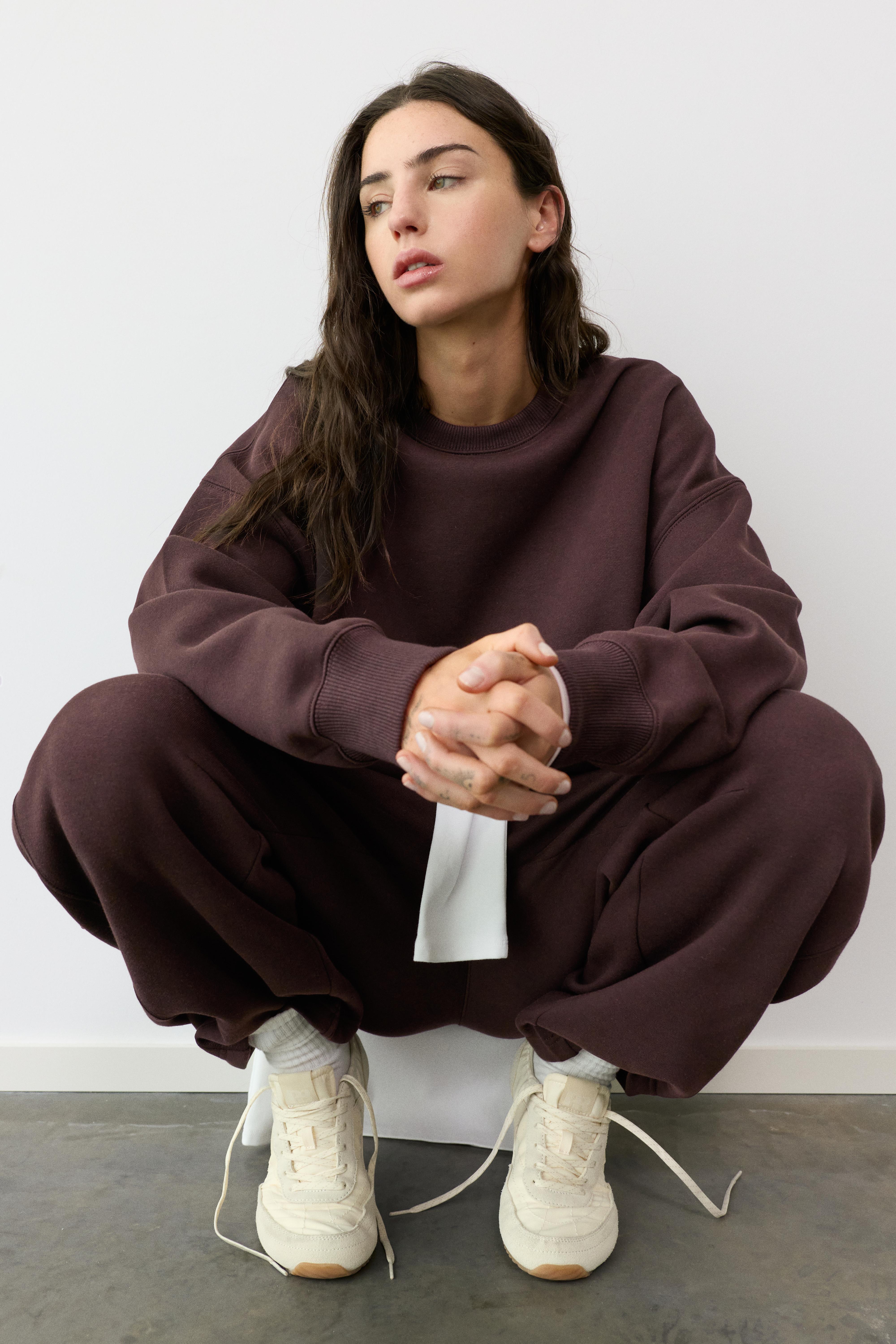 Round neck sweatshirt — Brown