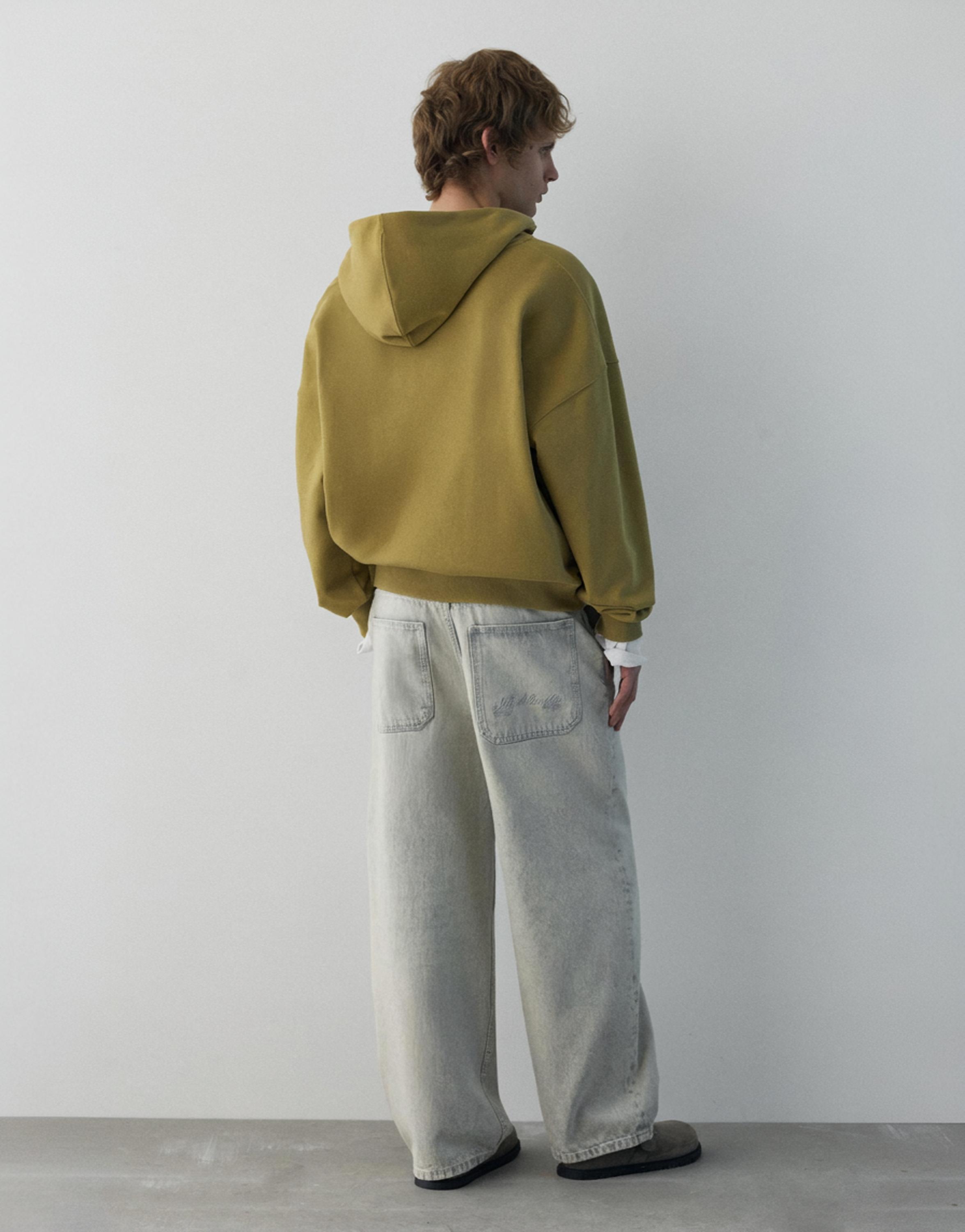 Embroidered skater jeans — Pale grey