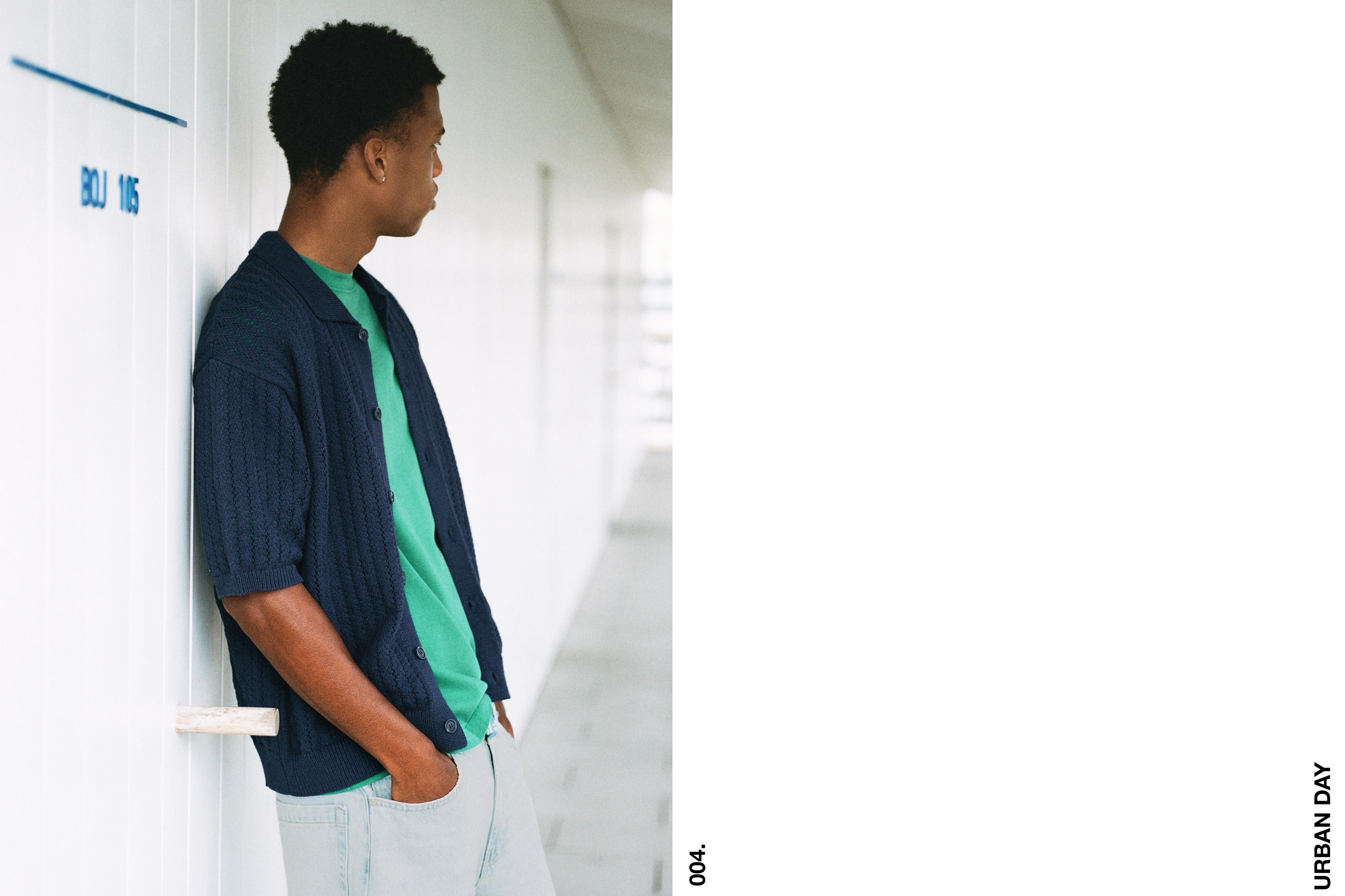 Cutwork knit shirt — Dark blue