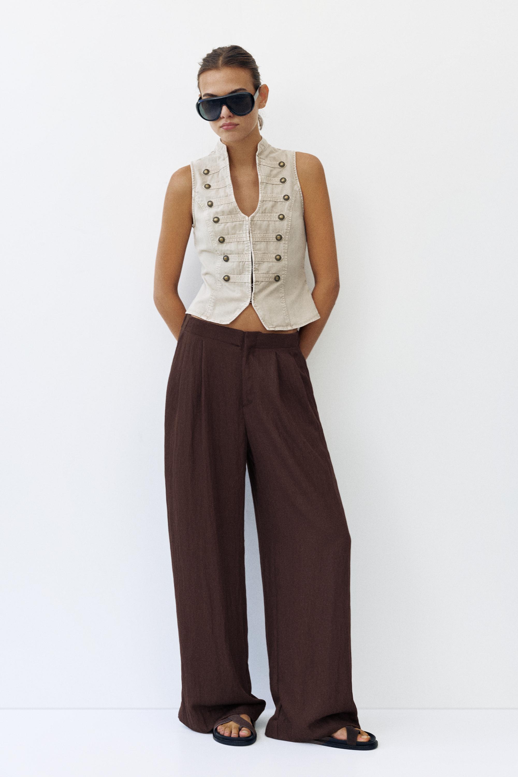 Toggle button vest — Khaki