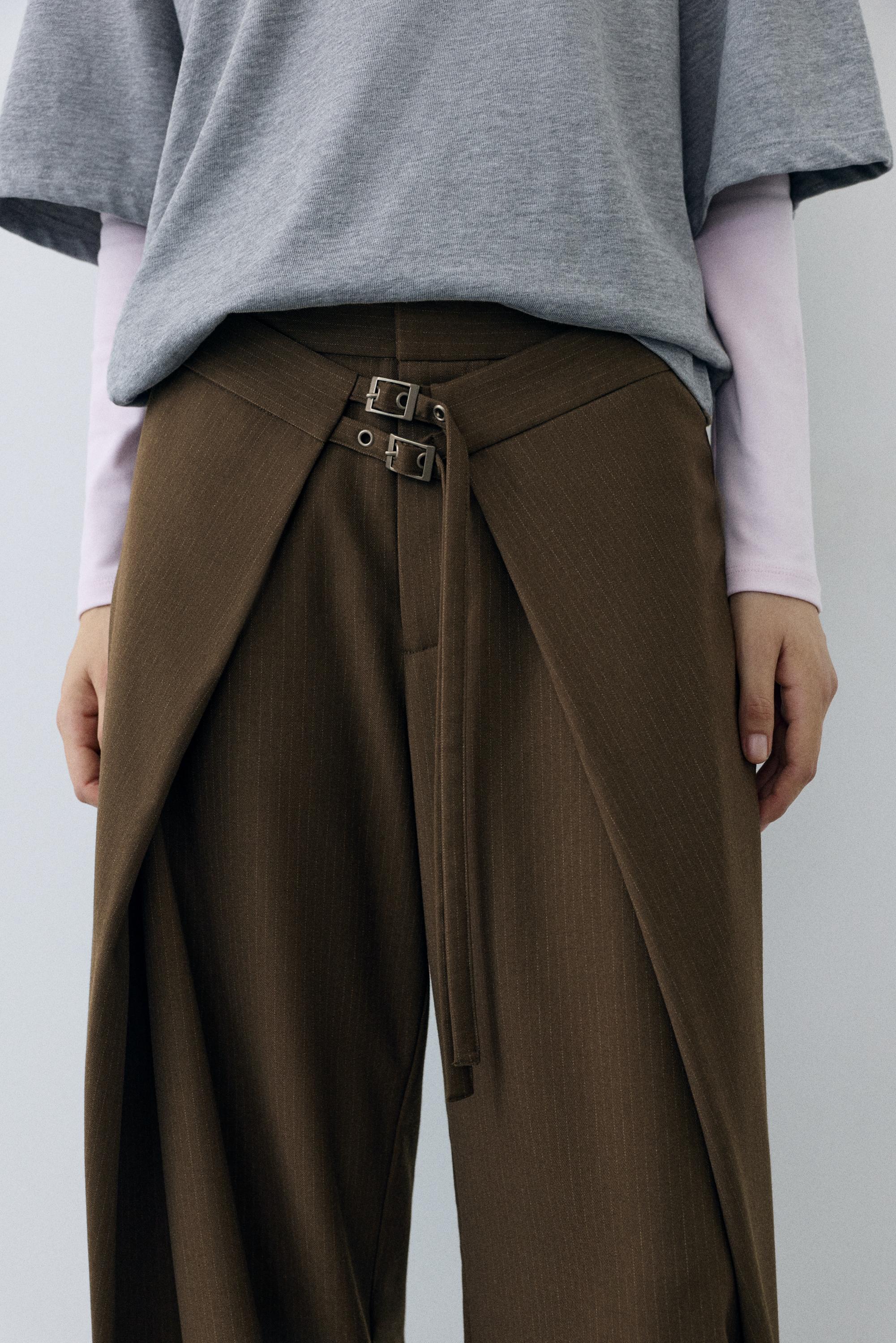 Darted buckled smart trousers — Brown