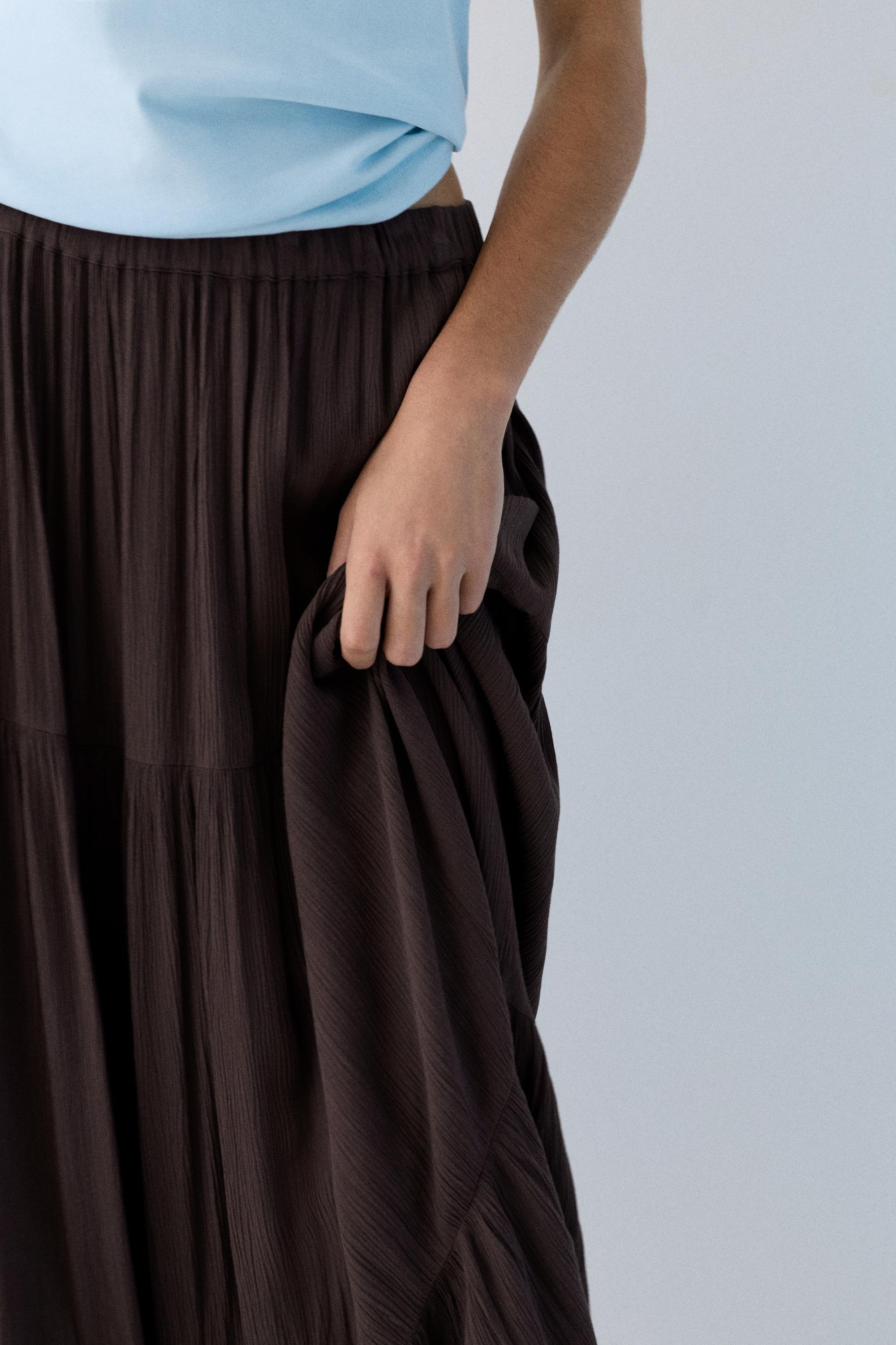 Flowy paneled midi skirt — Brown