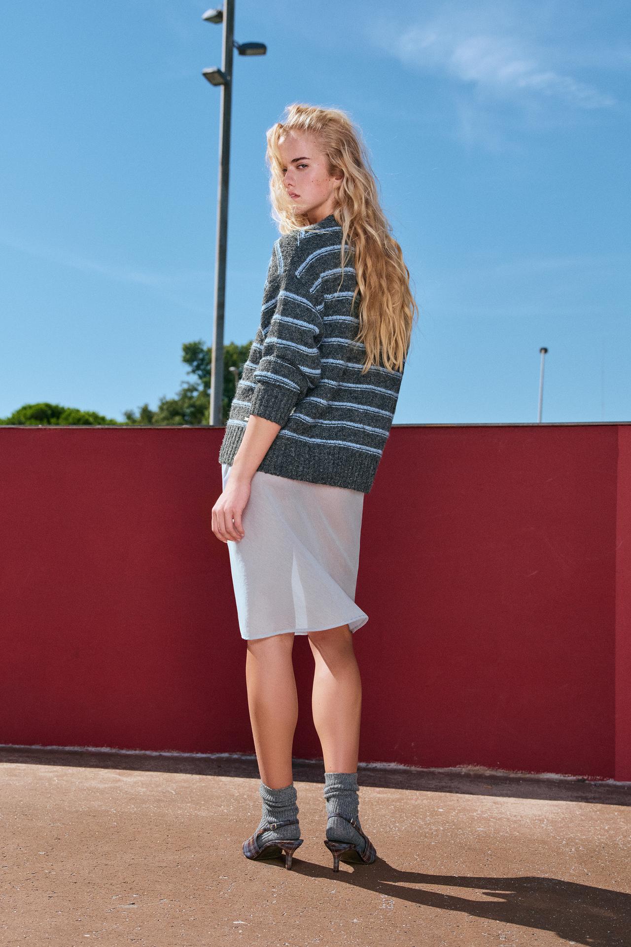 Semi-sheer straight skirt — Bluish grey