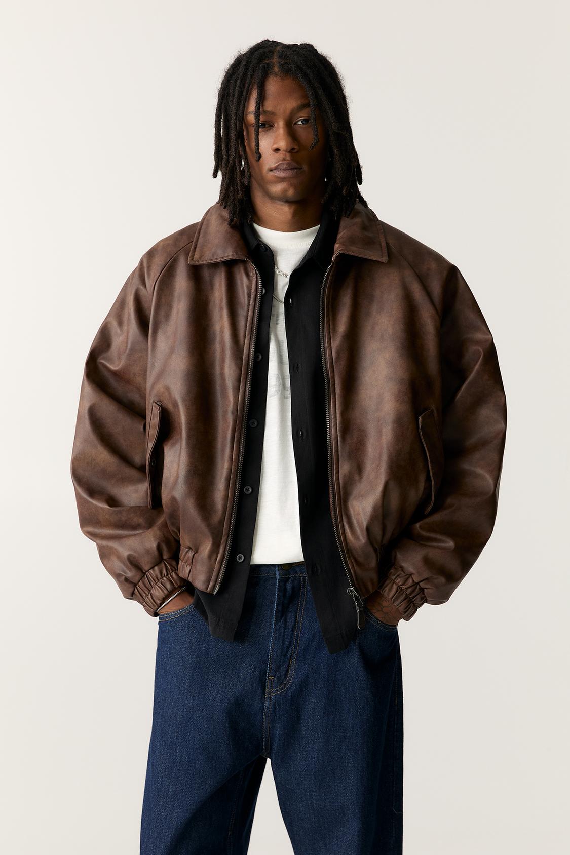 Efecto Piel Chaqueta Acolchada Hombre Pull And Bear Chamarra