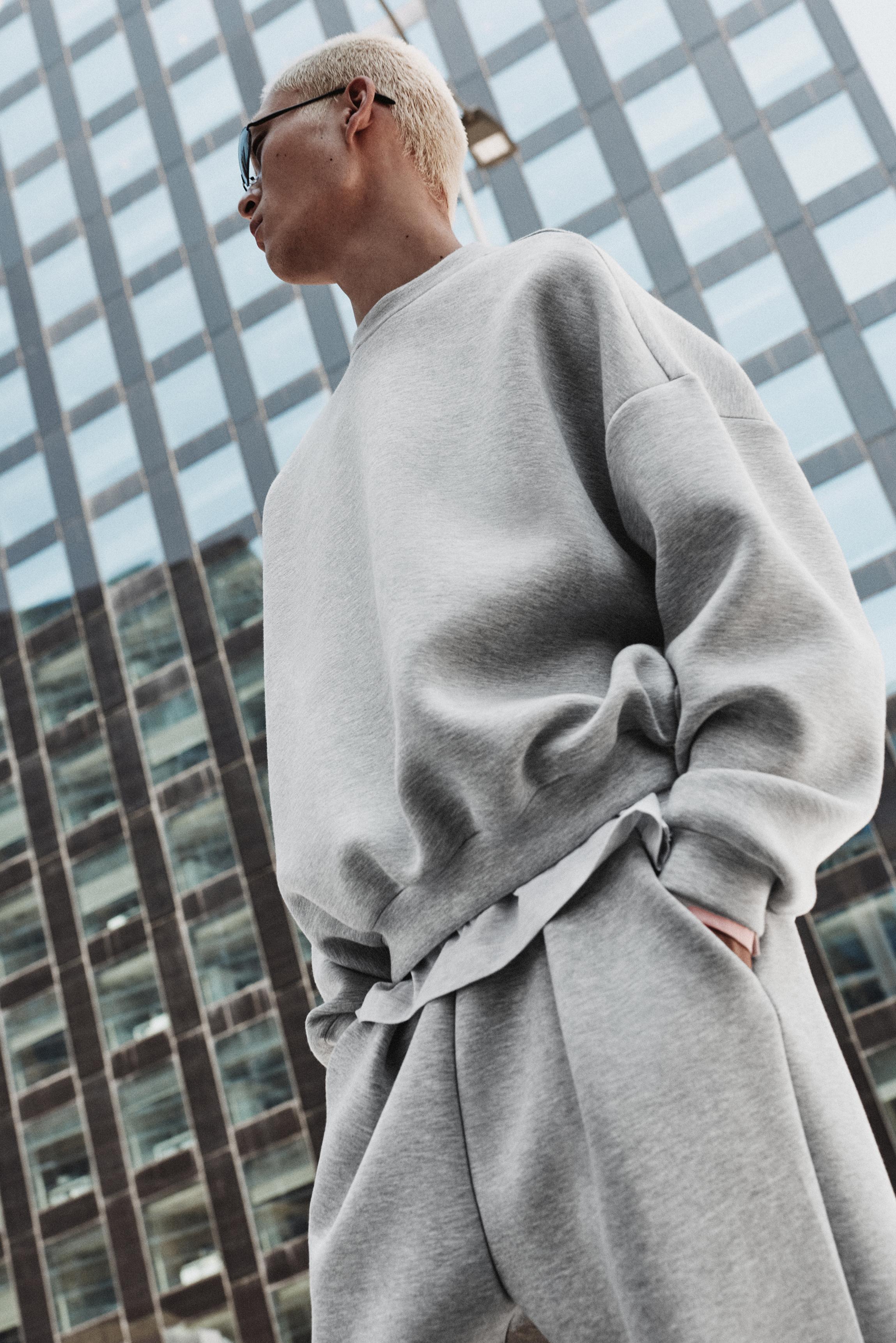 Interlock round neck sweatshirt — Grey marl