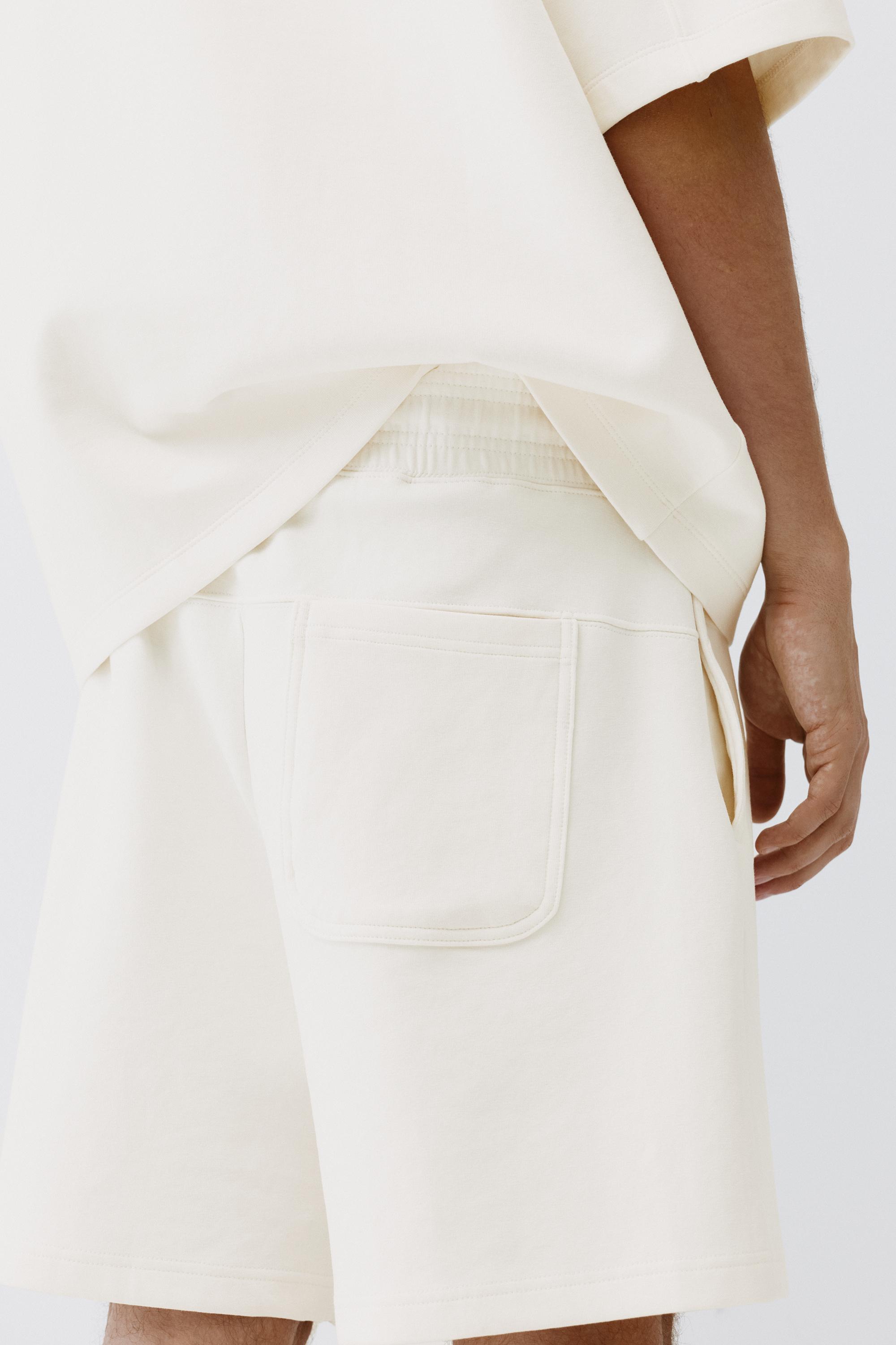 Interlock jogger Bermuda shorts — Off white