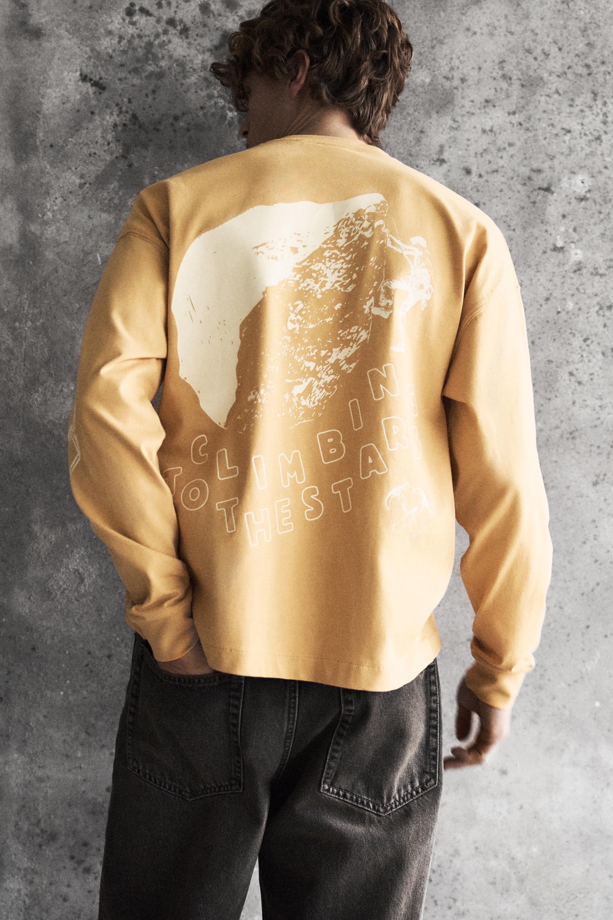 Cepli uzun kollu tişört