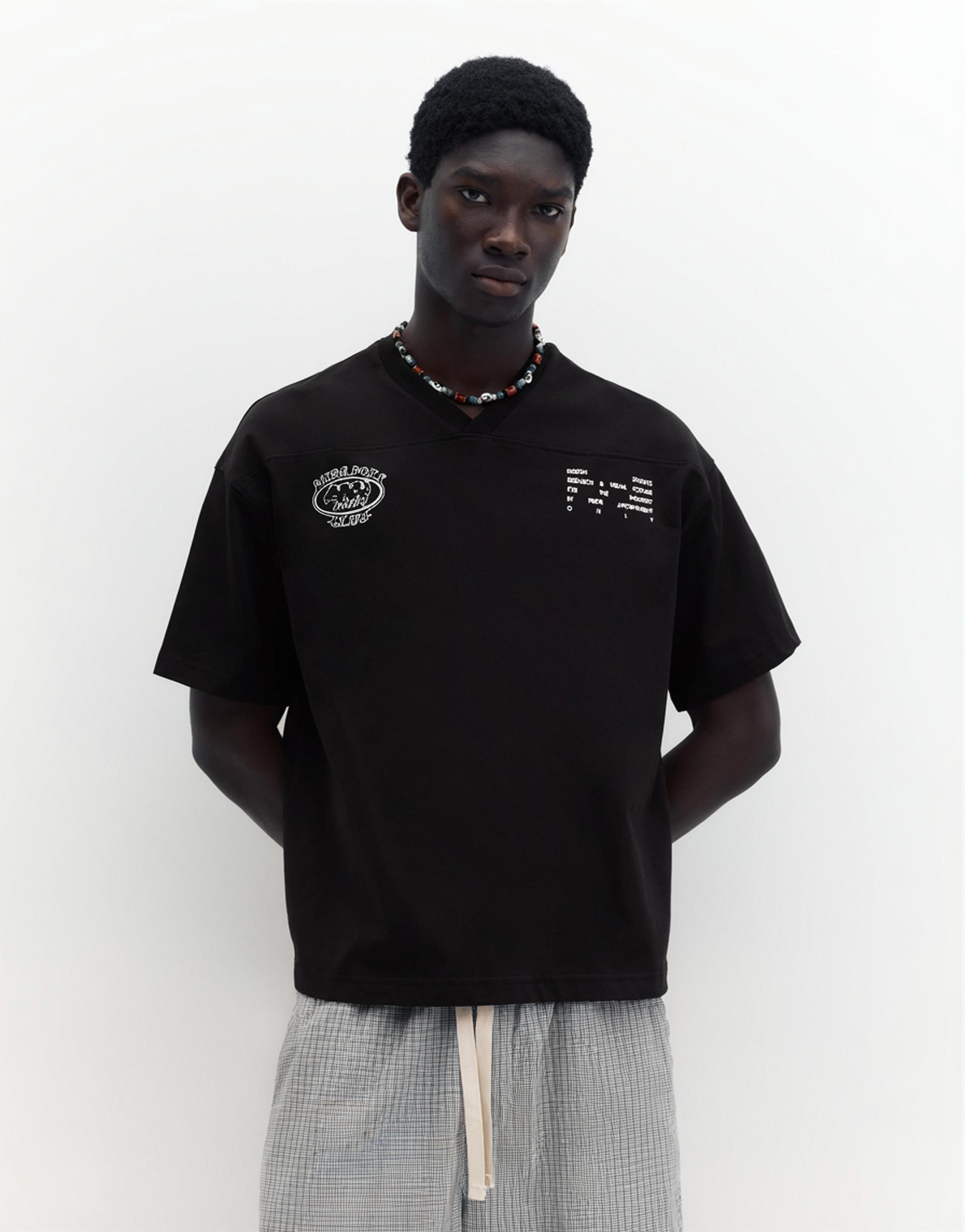 STWD V-neck T-shirt — Black
