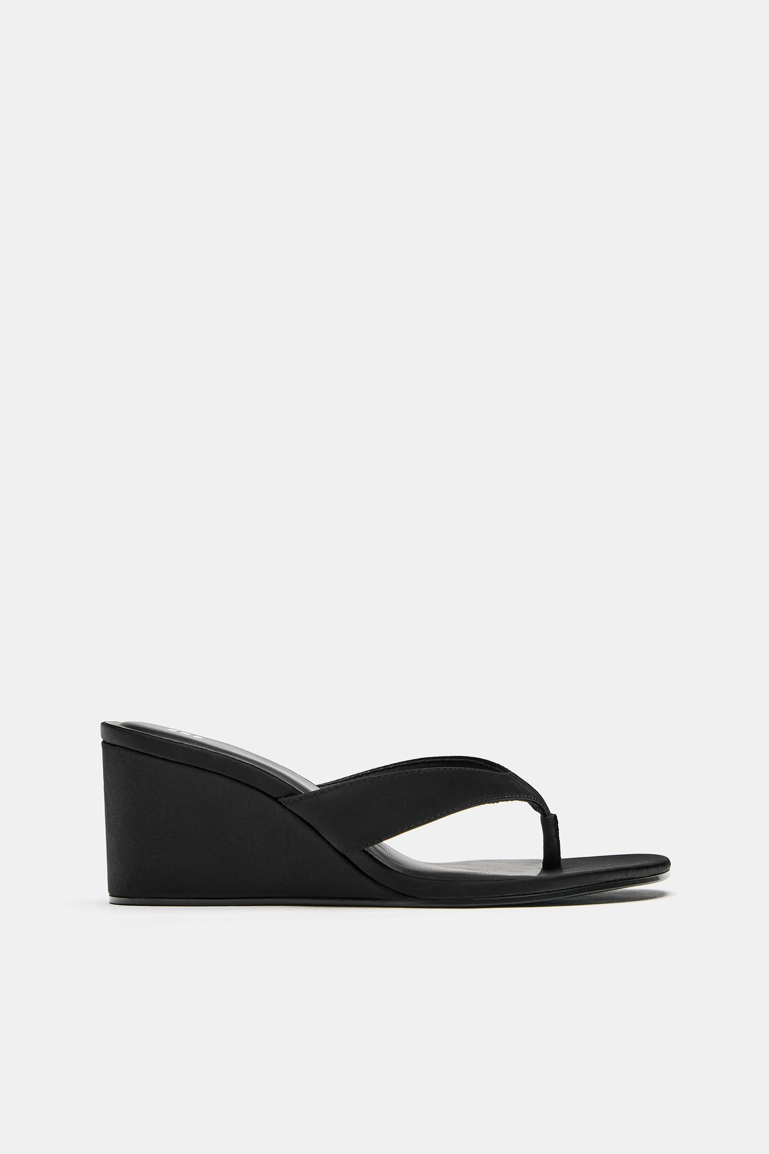 Wedge heel sandals — Black