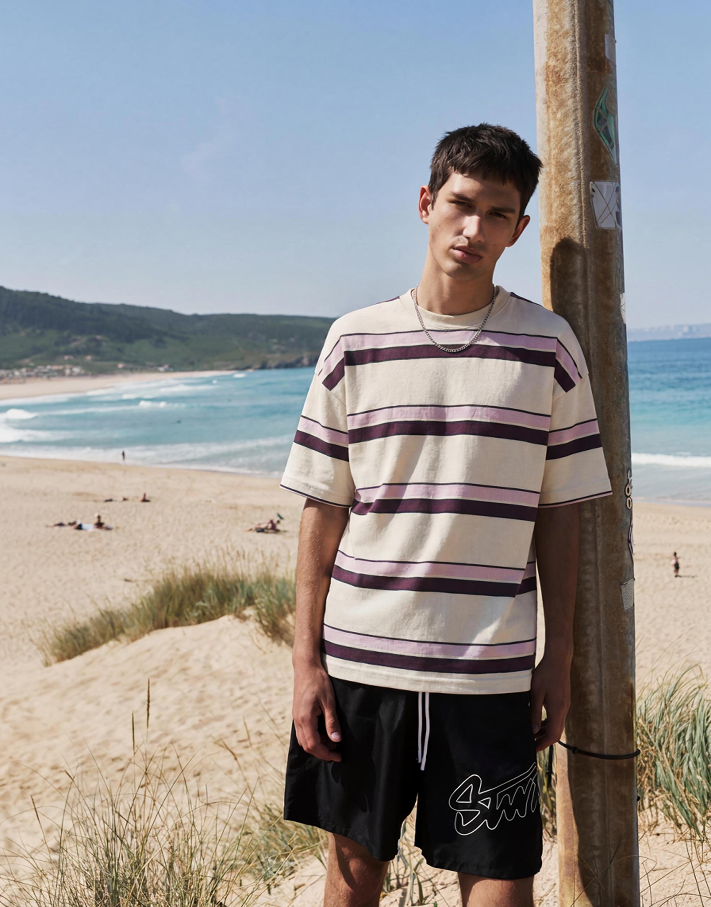 STWD board shorts — Black