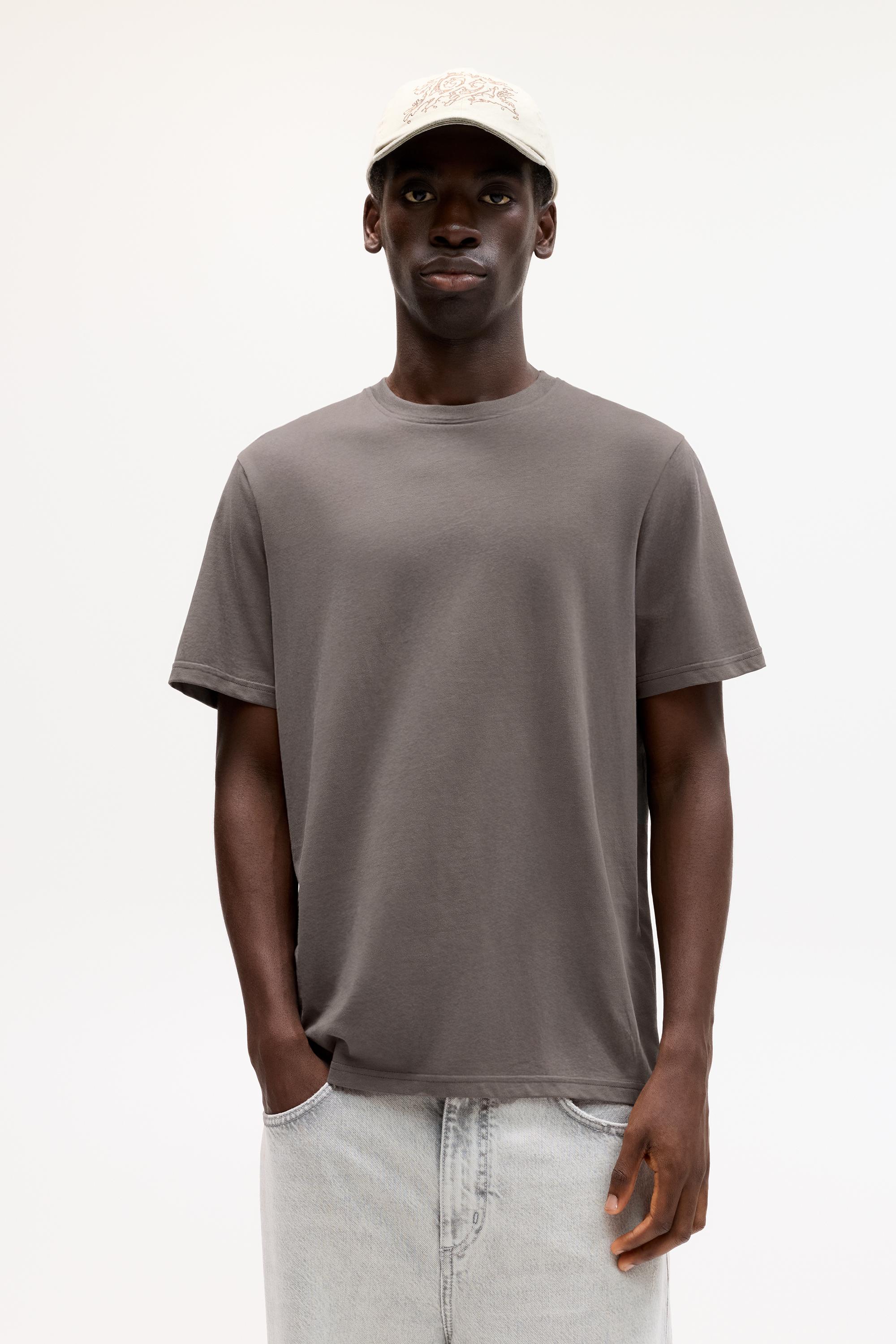 Regular-Fit Kurzarm-T-Shirt