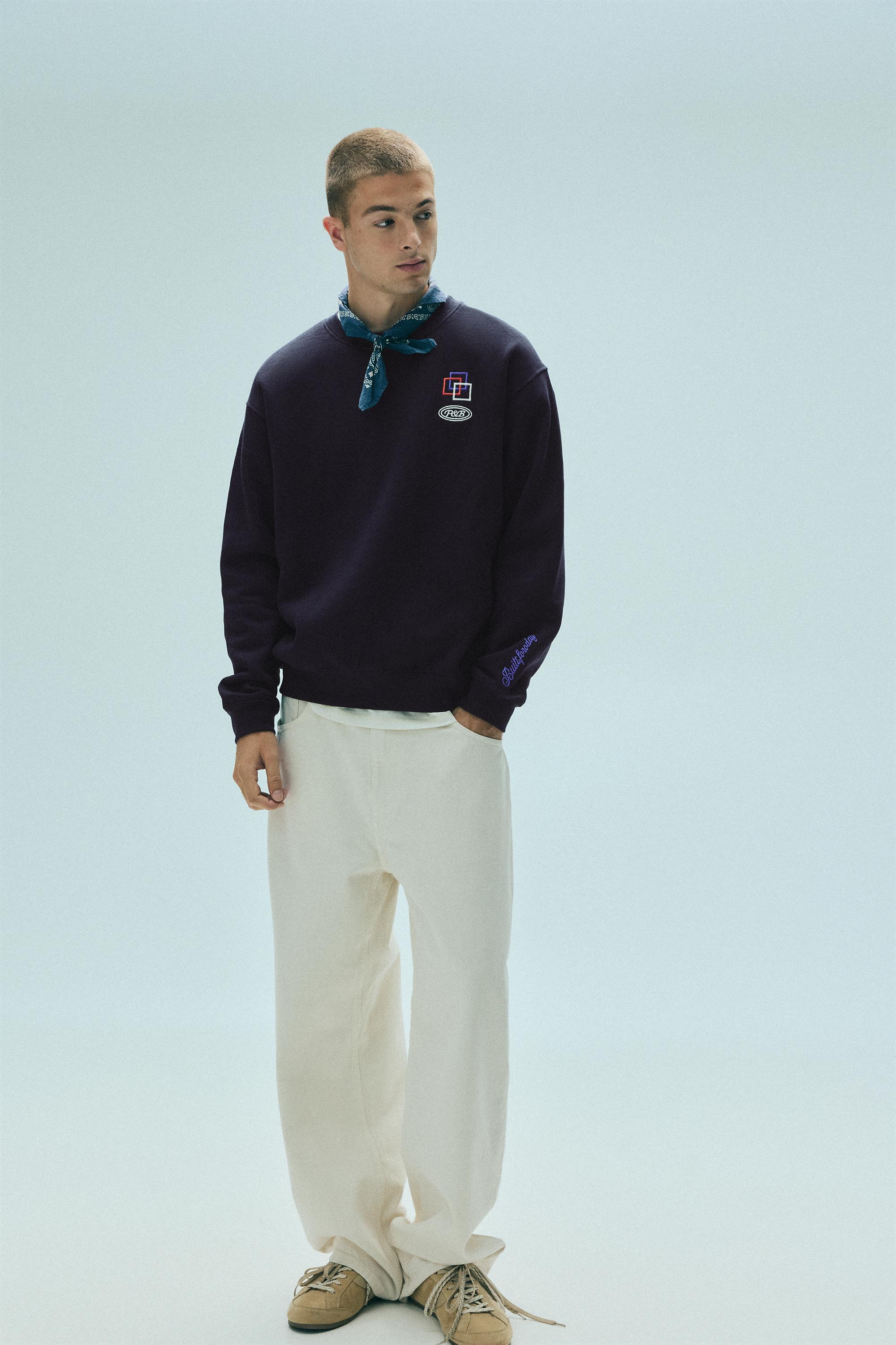 Pull&Bear Kutulu kesim grafik sweatshirt görsel 3