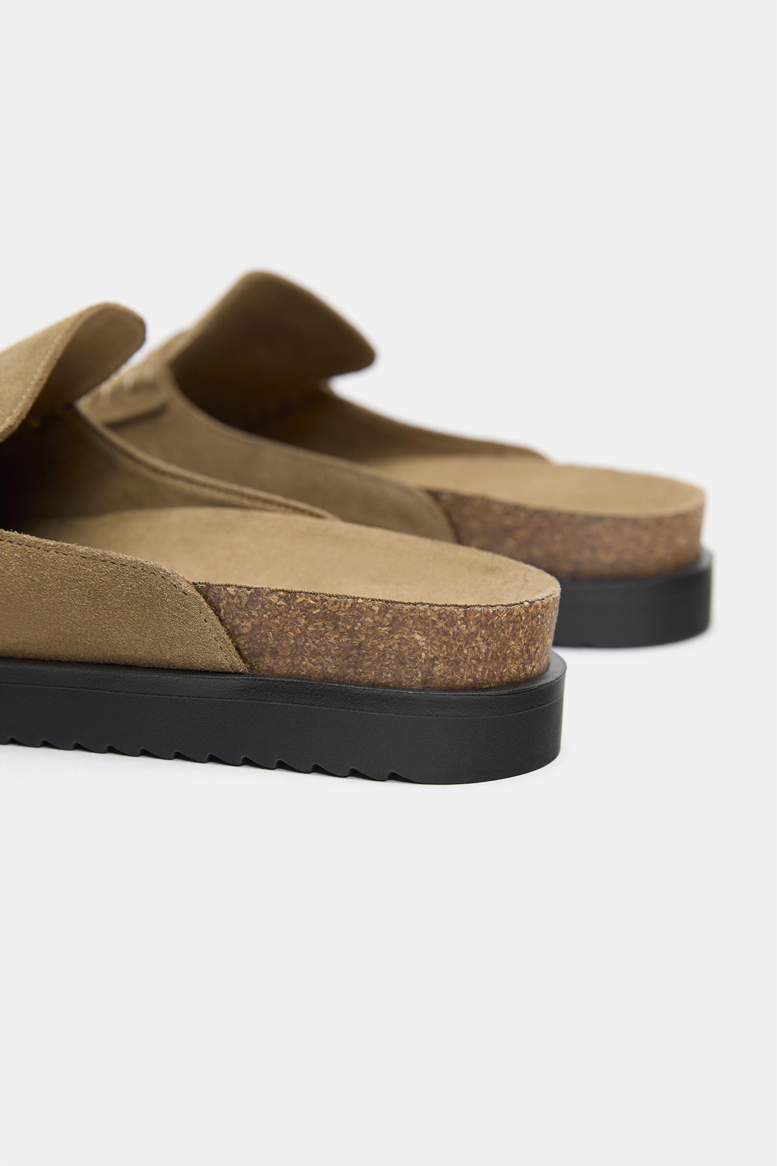 Leather clogs — Sand