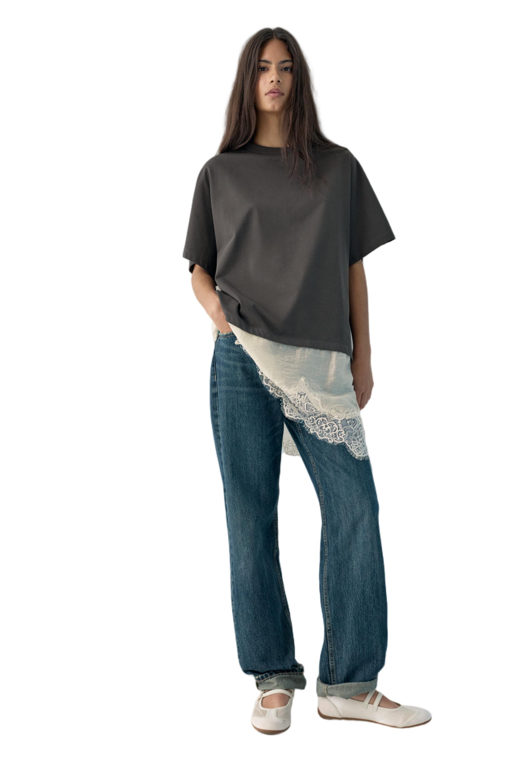 Contrast T-shirt with lace hem — Anthracite grey