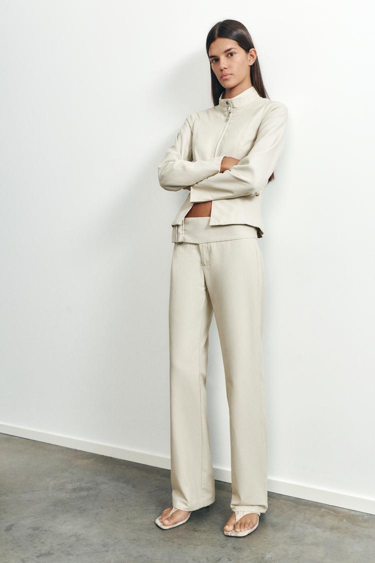 Straight trousers with buckle — Sand