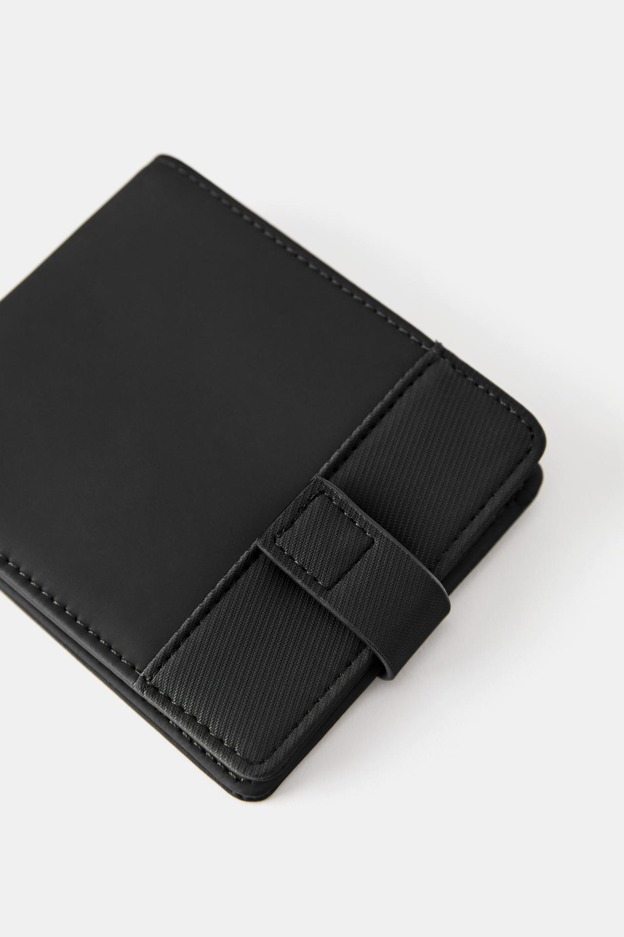 Rubberised wallet — Black