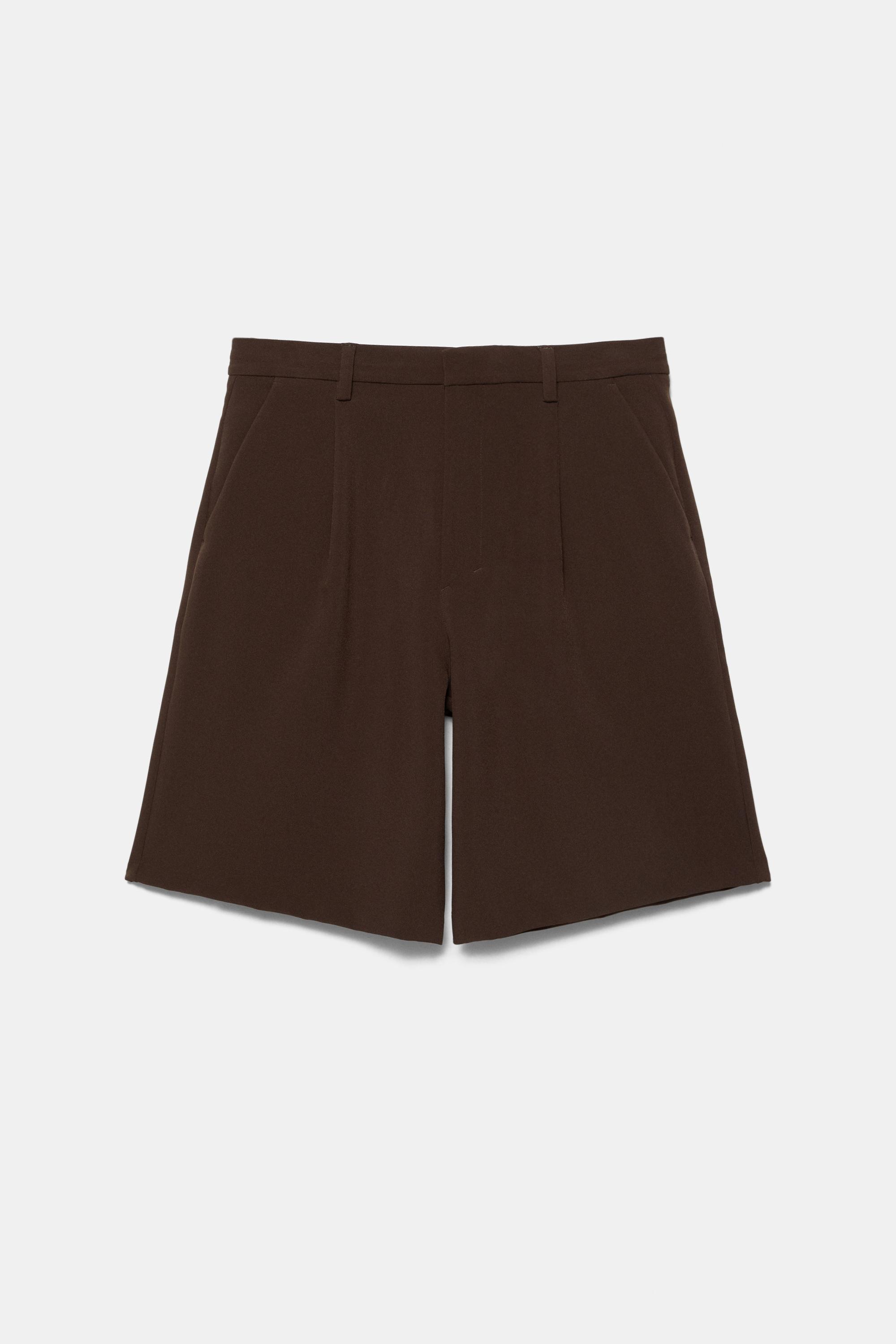 Smart Bermuda shorts with pleats — Chocolate