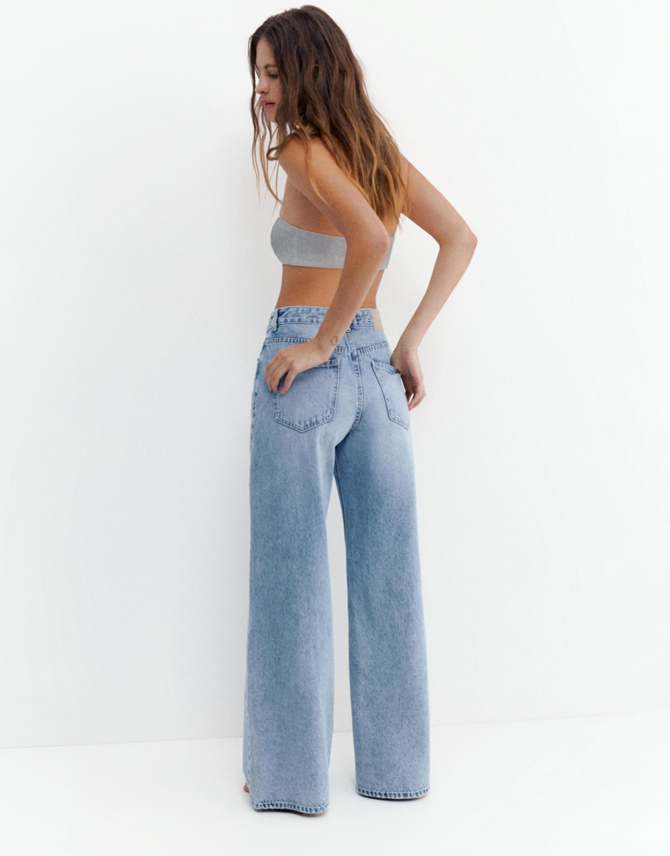 High-waist wide-leg jeans — Pale blue