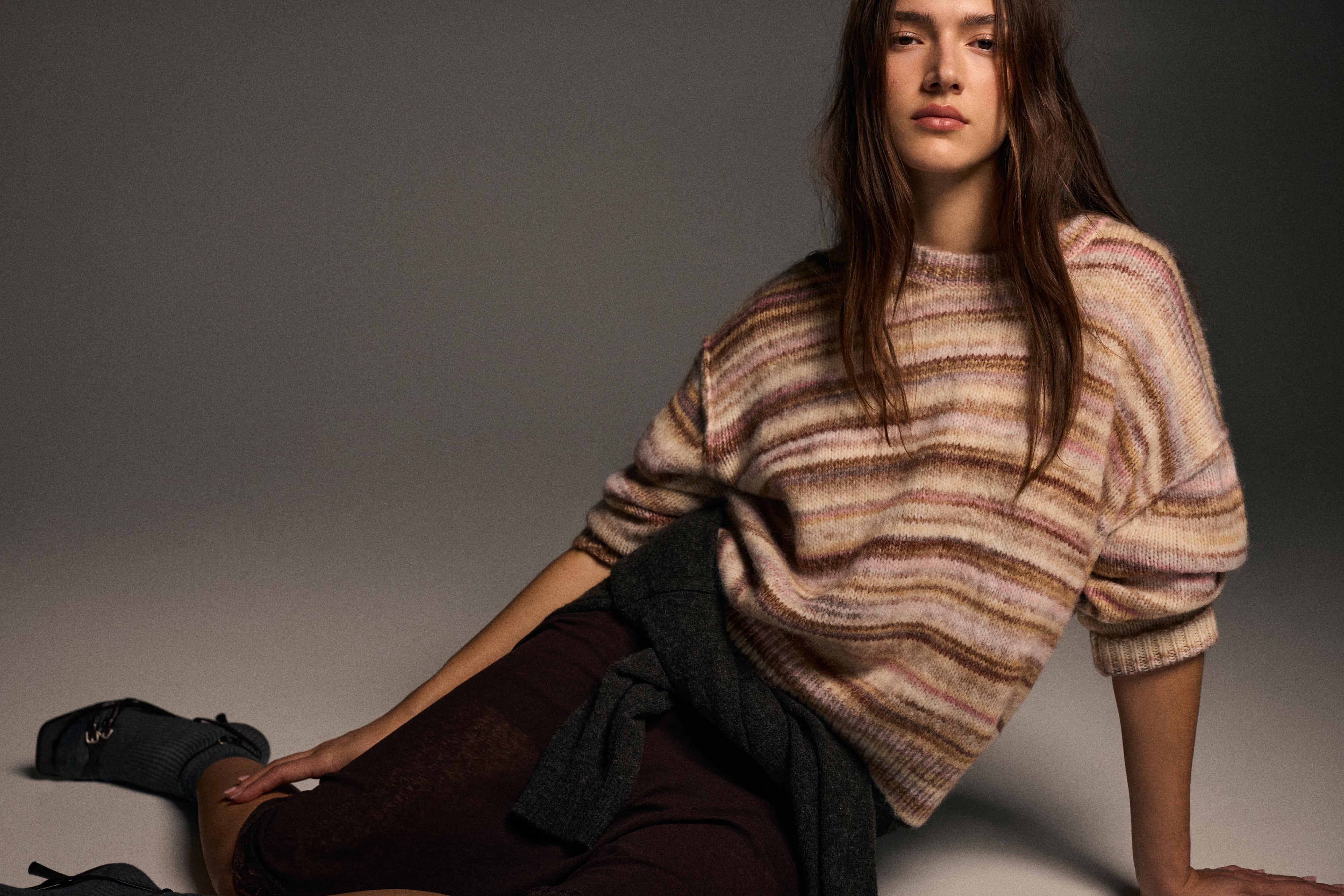 Striped sweater — Sand