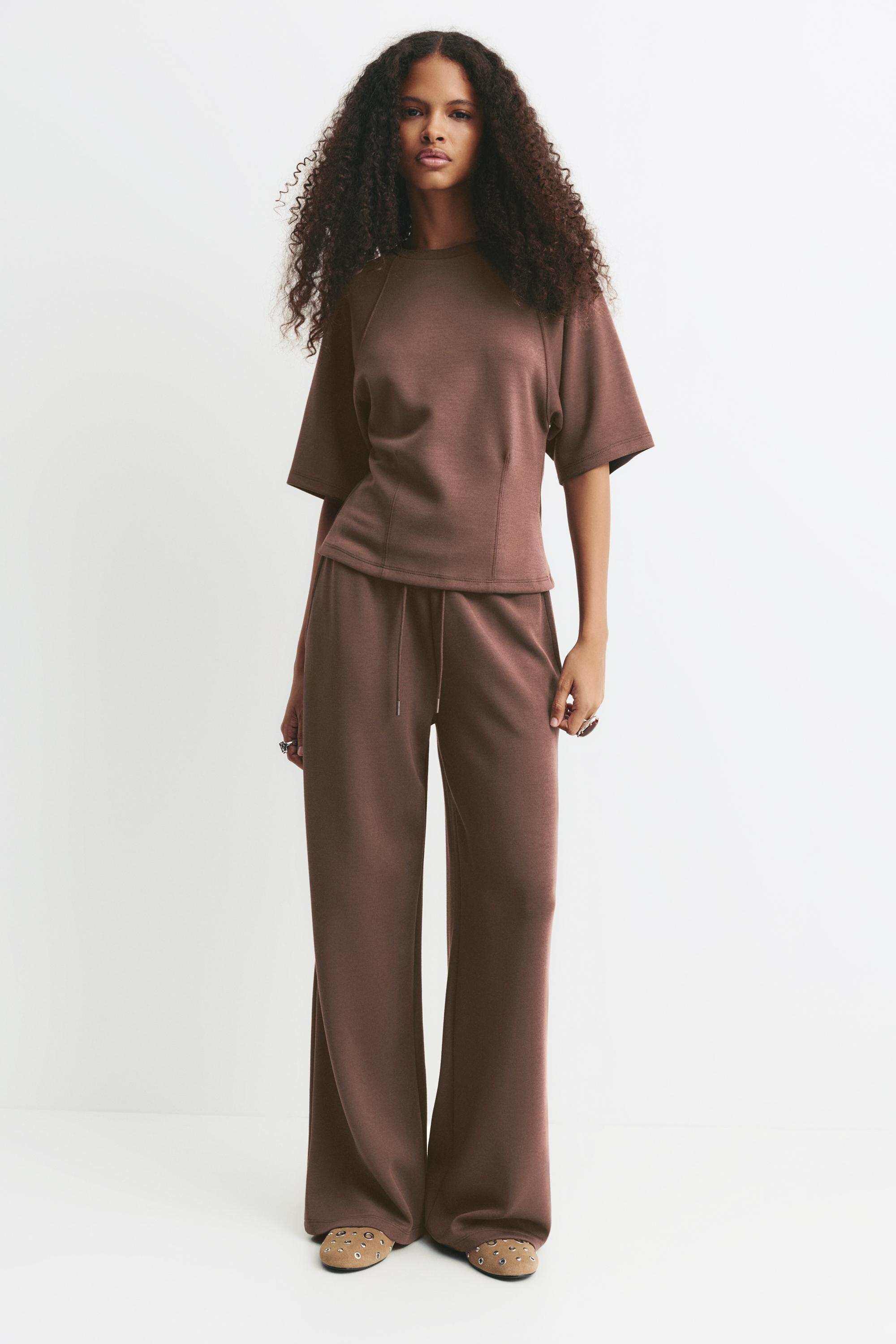 Soft touch short sleeve sweatshirt — Brown