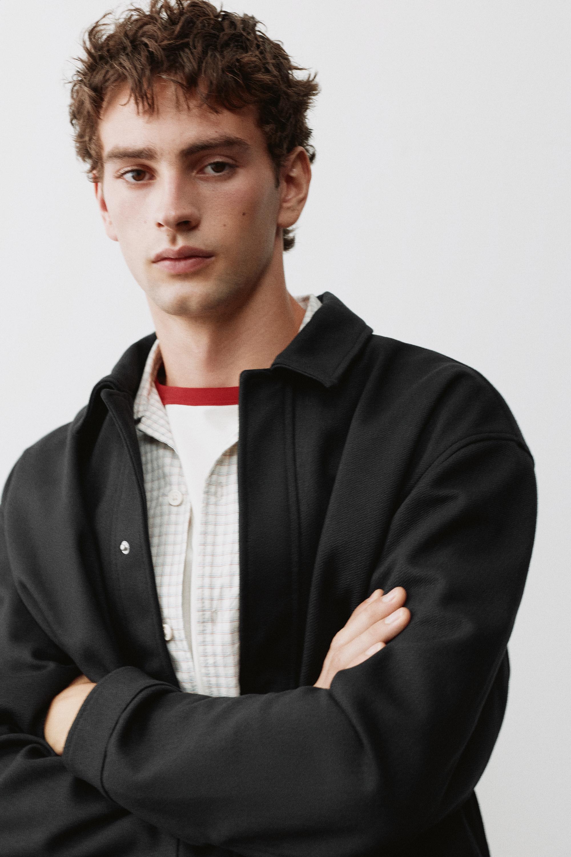 Trucker jacket — Black